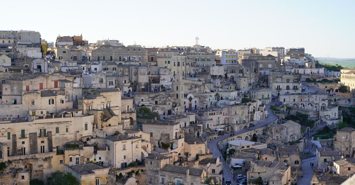 Guida Pratica per Pianificare un Viaggio Indimenticabile