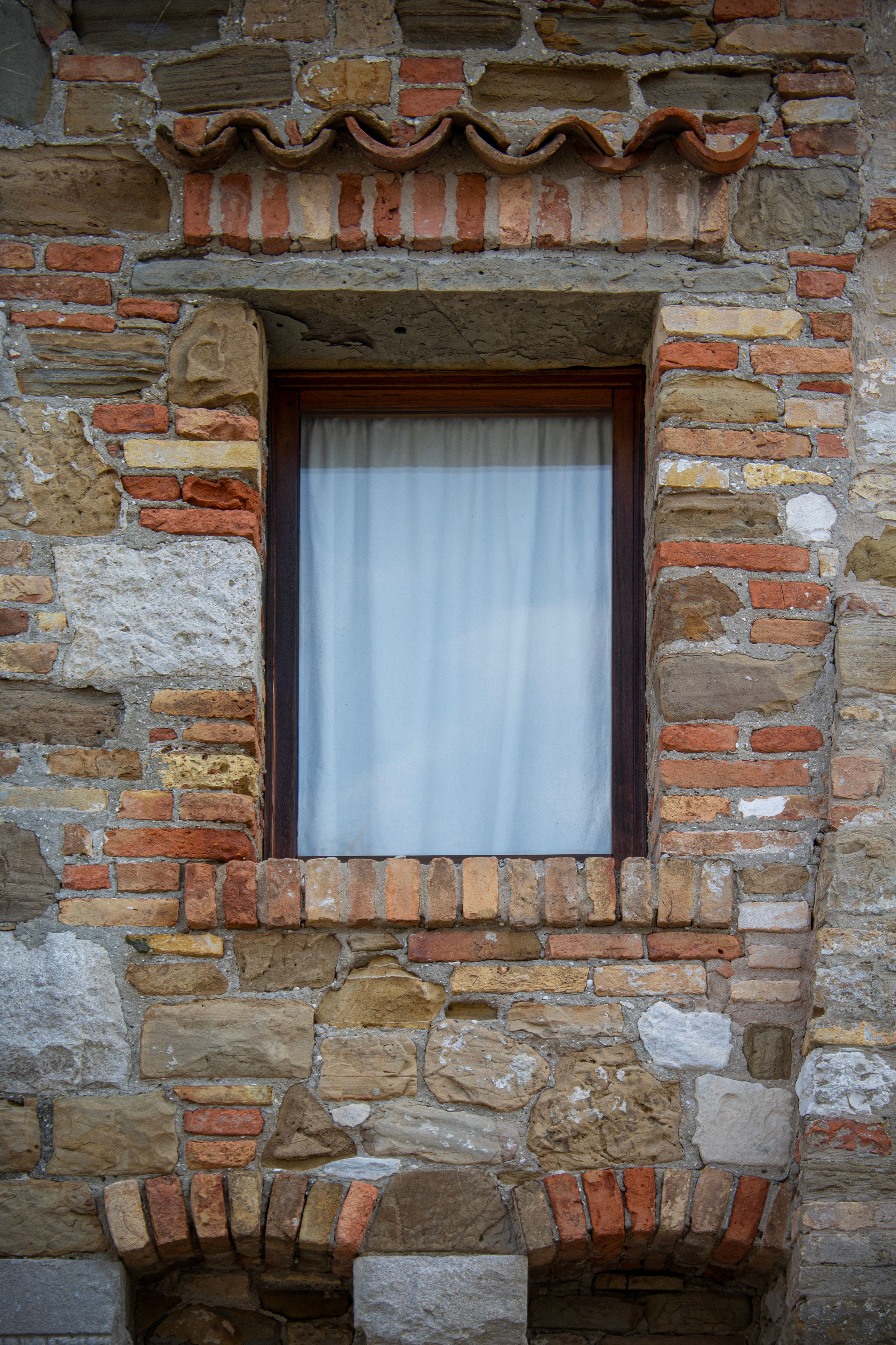 Rustic Brick Window in Italian Architecture · Free Stock Photo