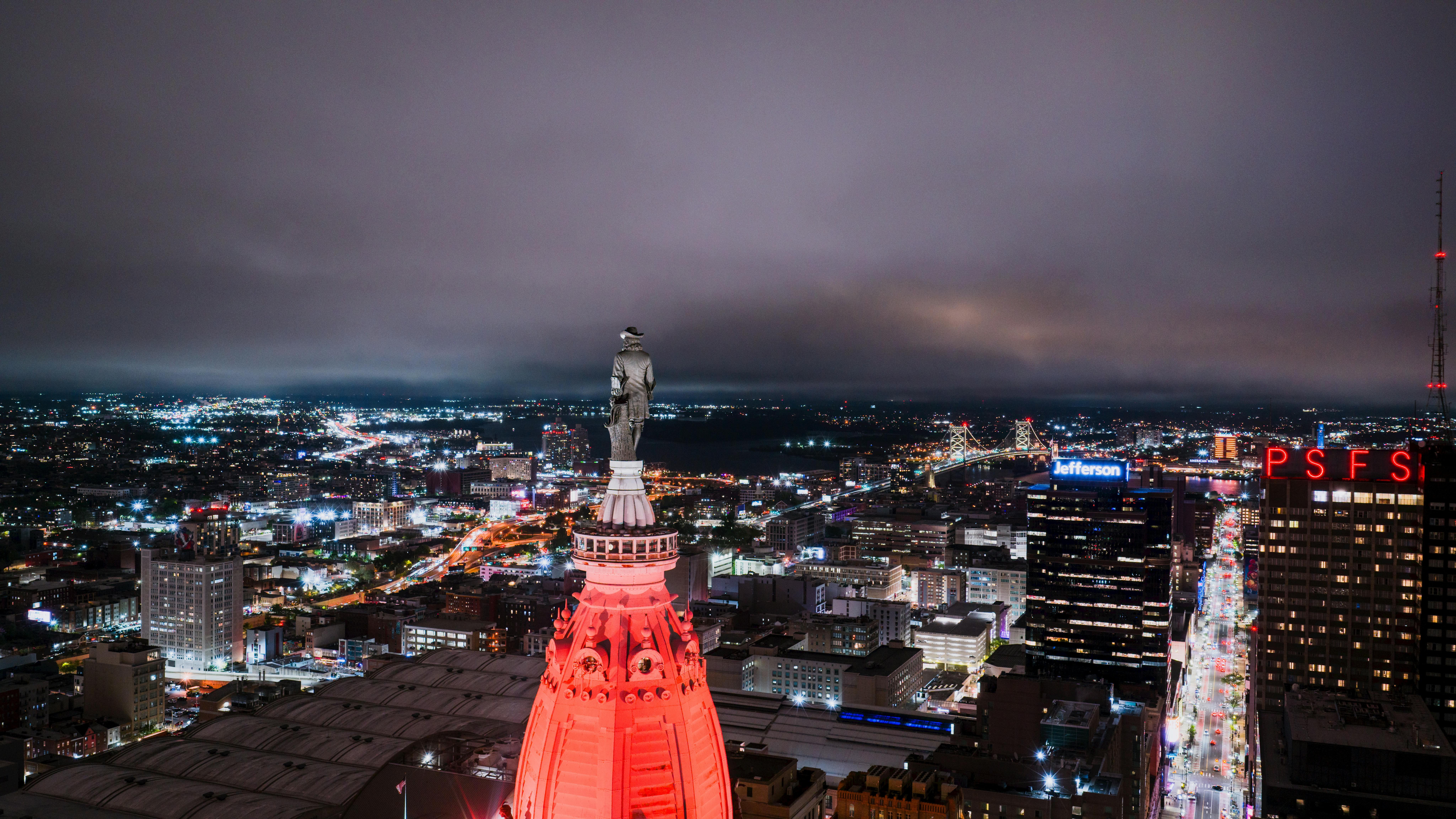 Why Philadelphia is a good place to invest in real estate in 2026 — Photo by K on Pexels