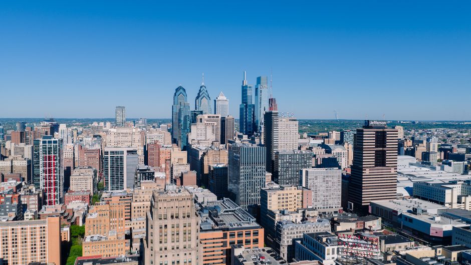 US Manufacturing Surges: Philly Fed Index Signals Robust Growth, Dollar Impact