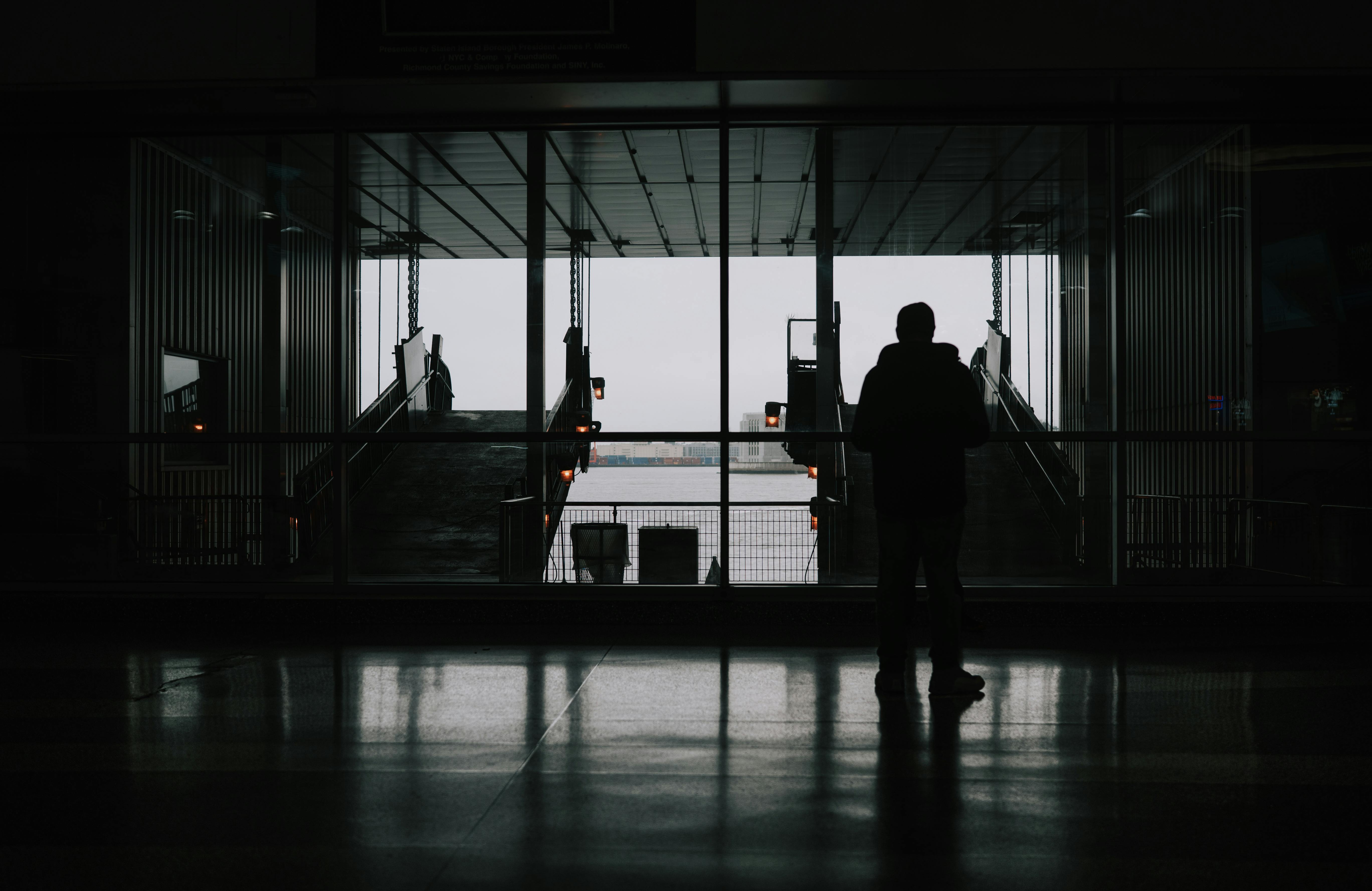 Save $20 On TSA PreCheck If You’re 30 Or Younger This Month—Or Use These Credit Cards To Get The Fee Reimbursed — Photo by Sh