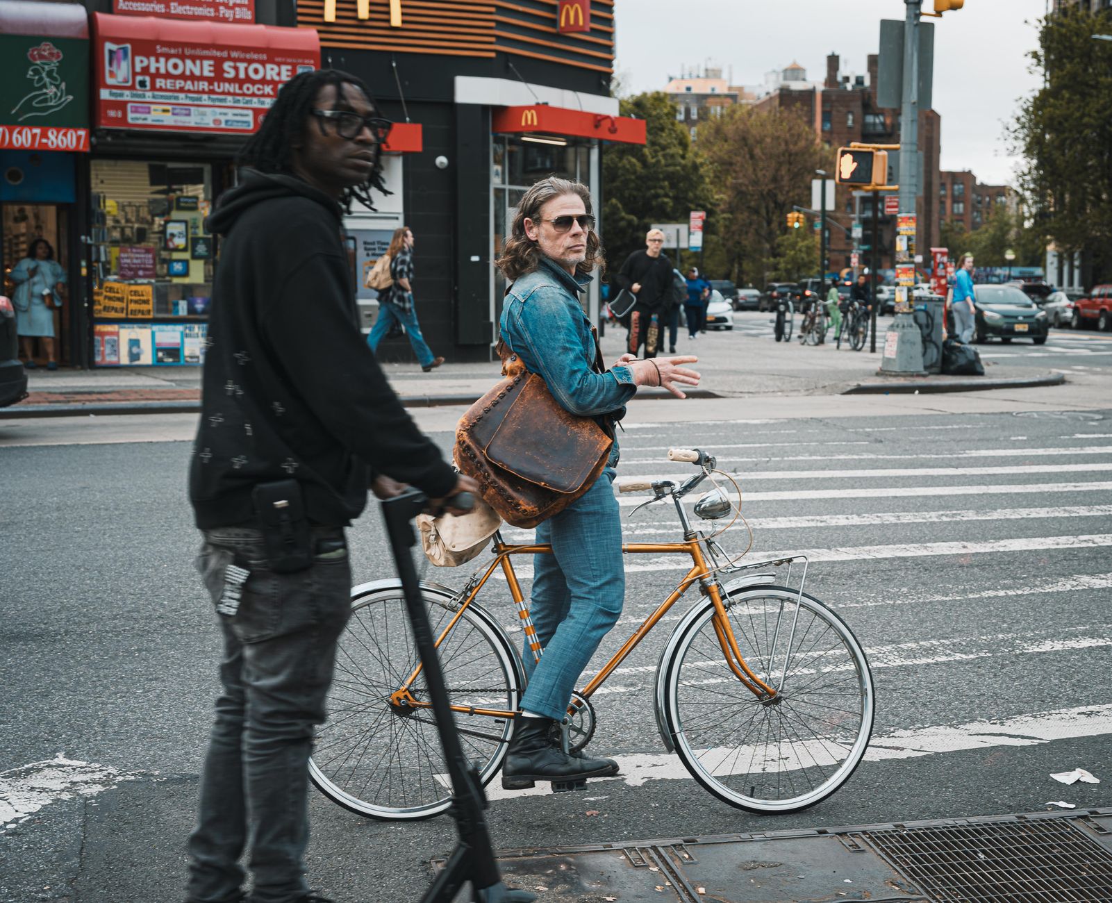 The Best Men's Crossbody Bag Streetwear Guide for 2026