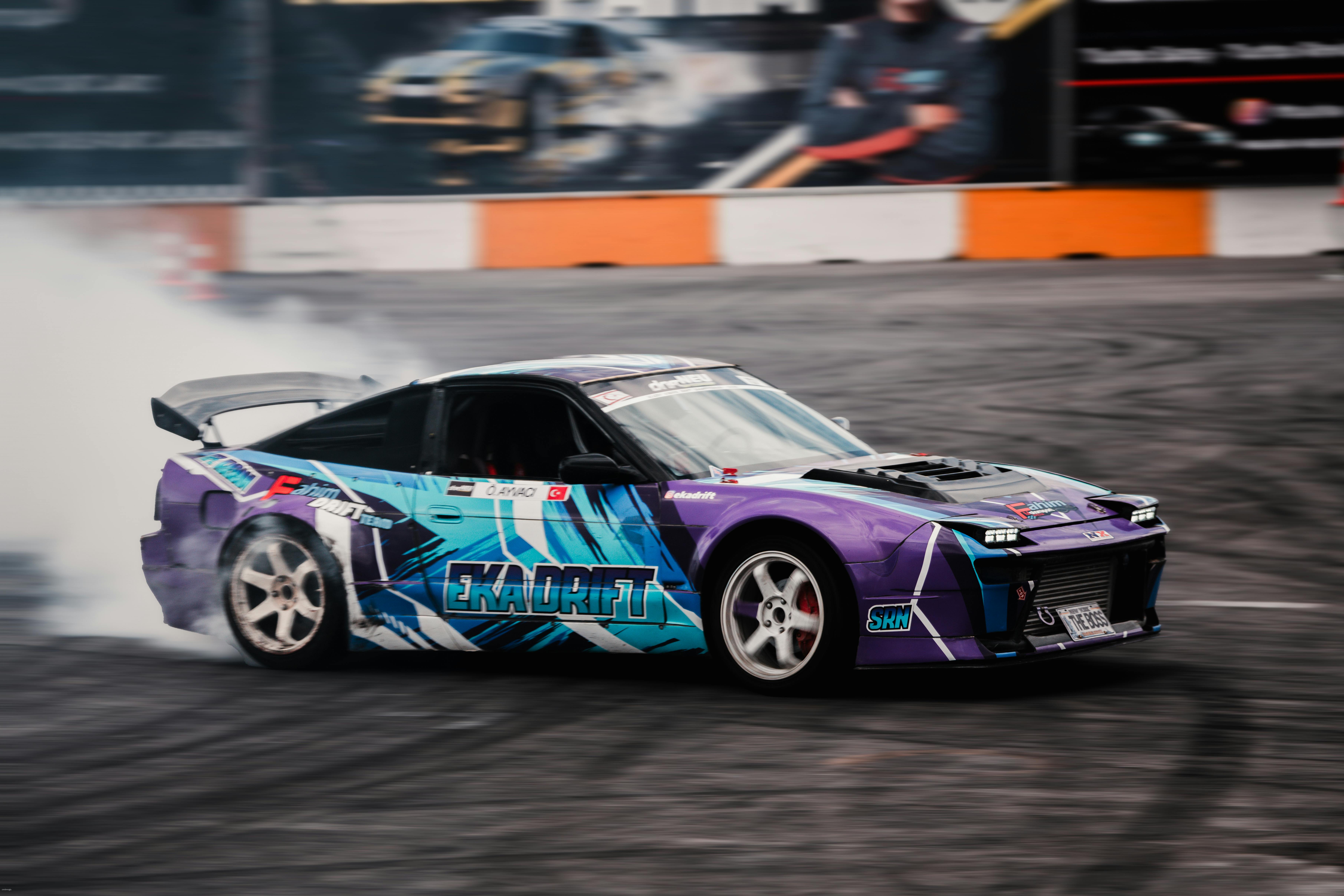 evs explained evs definition — Photo by cnrdmroglu on Pexels
