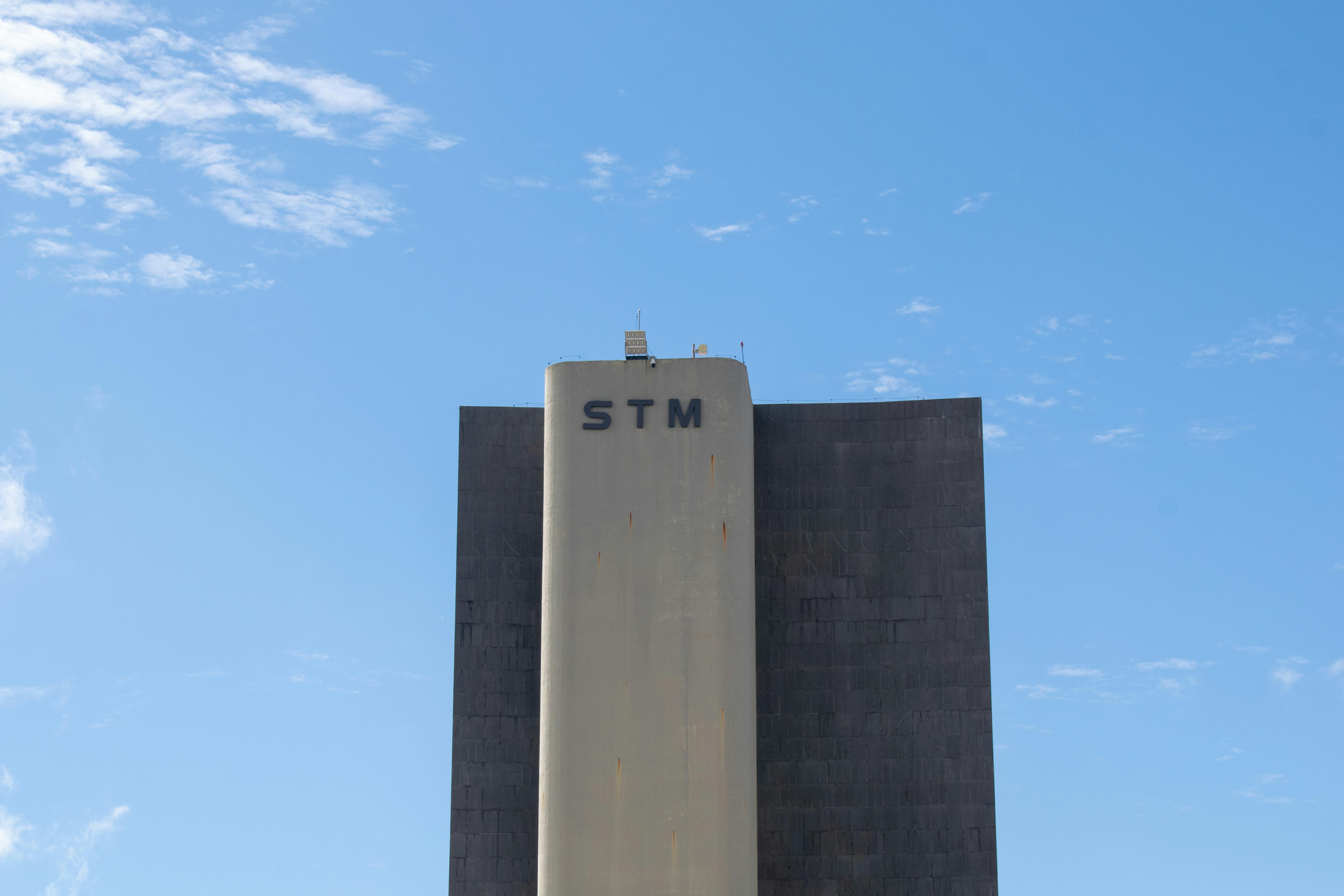 What Is Corporate Governance? Meaning, Framework, &amp; Benefits | Britannica Money — Photo by Matheus Natan on Pexels