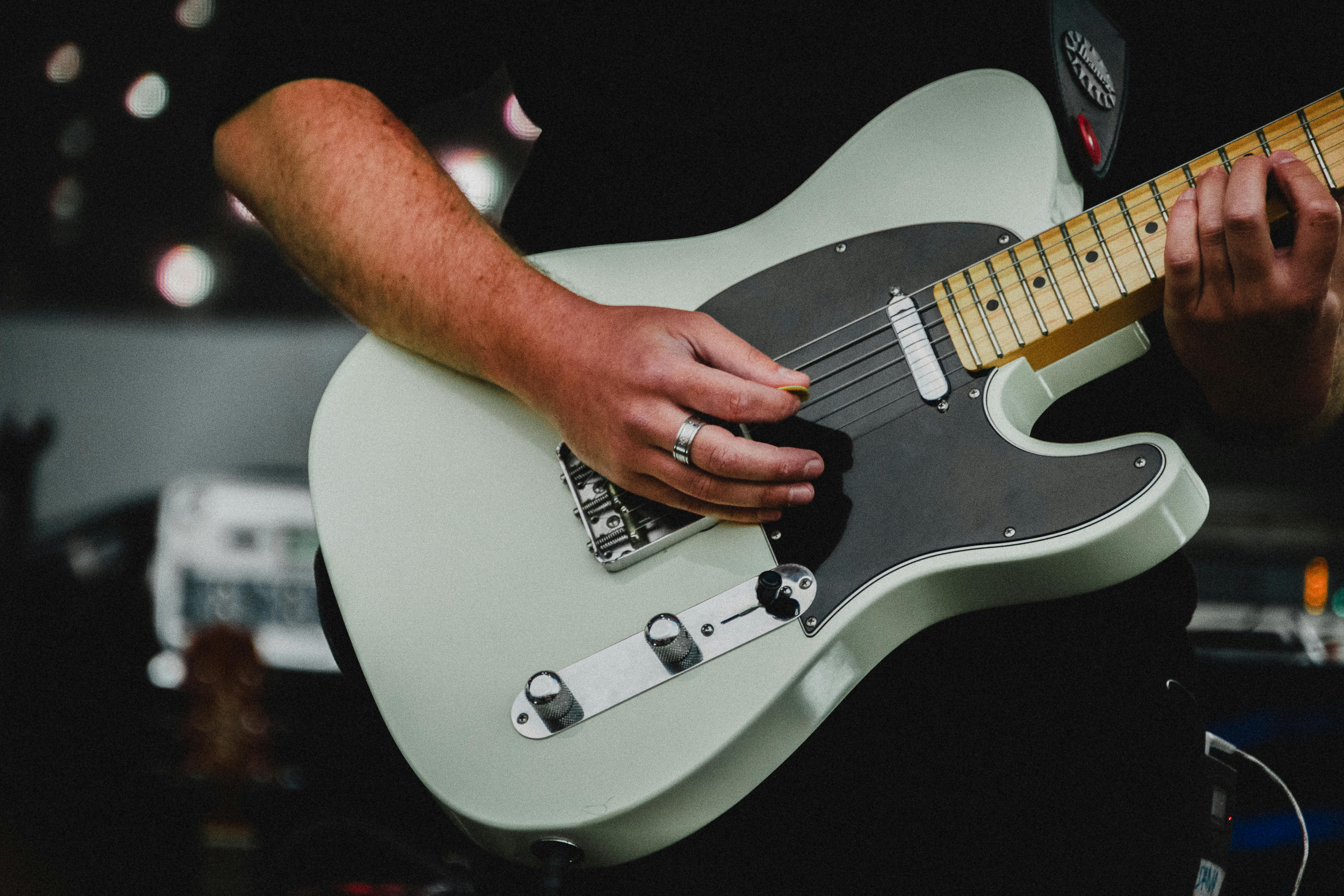 Outdoor shows slated soon in Harrisburg, Clearfield, Pittsburgh, Erie - Erie Times — Photo by Diana ✨ on Pexels