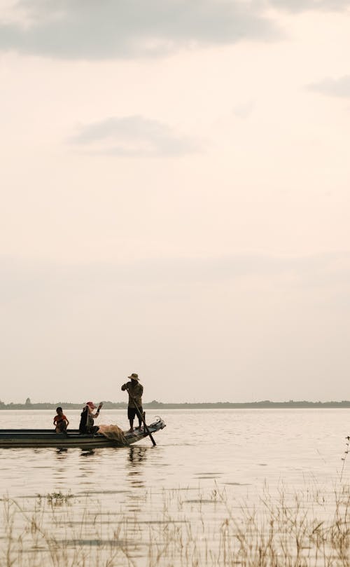 Foto d'estoc gratuïta de barca, canoa, mitjans de subsistència