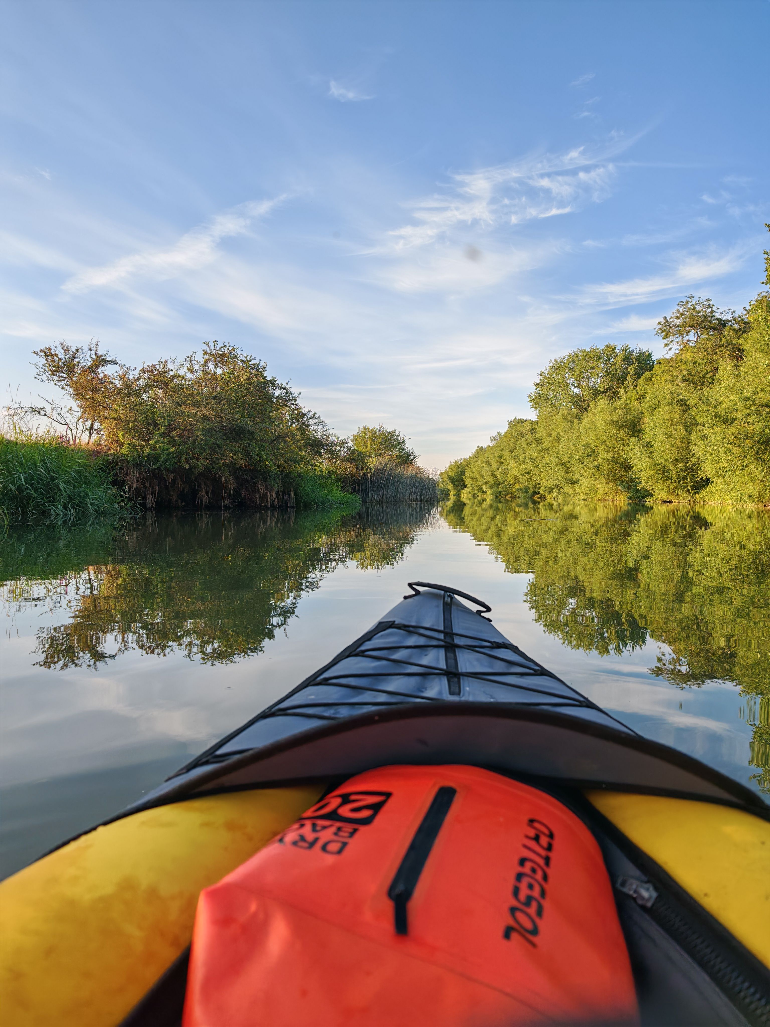 Serene Kayak Journey Through Tranquil Waters · Free Stock Photo