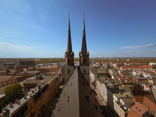 Halle