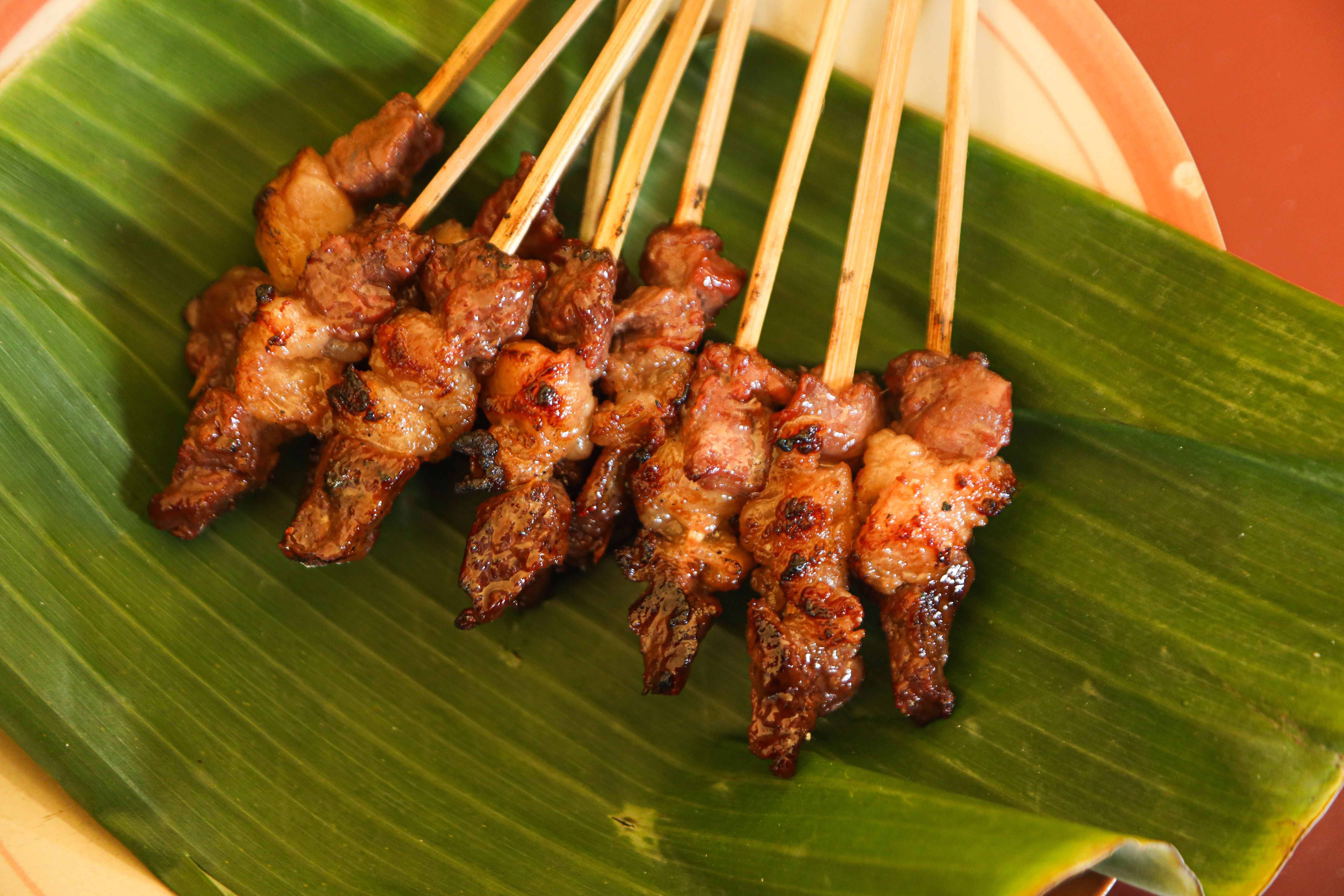 Savoring Saté Lembar: Kuliner Warisan Singaraja yang Bertahan Hingga 2026
