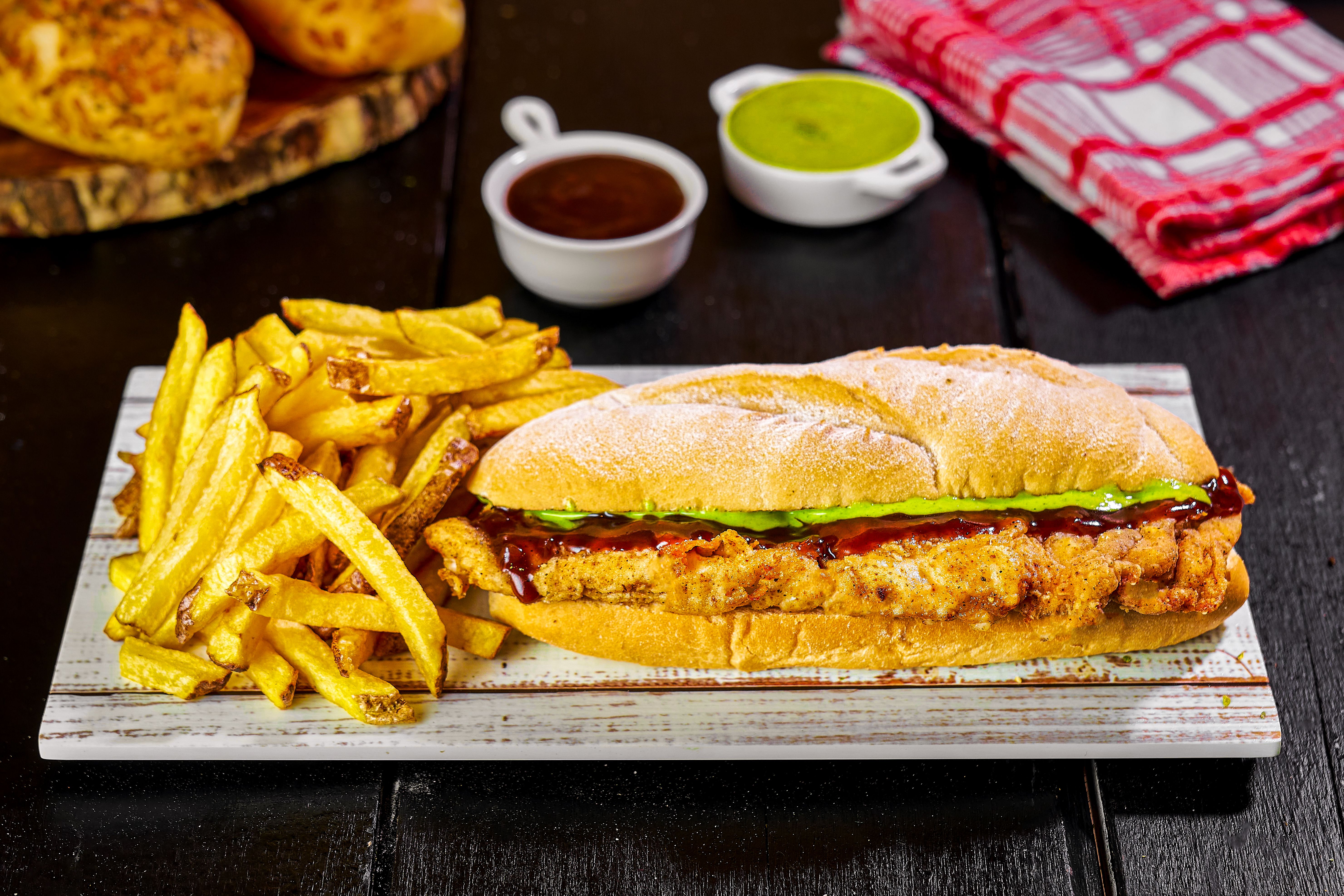 Spicy Chicken Wars Enter New Phase As Quick Service Chains Target Regional Flavors