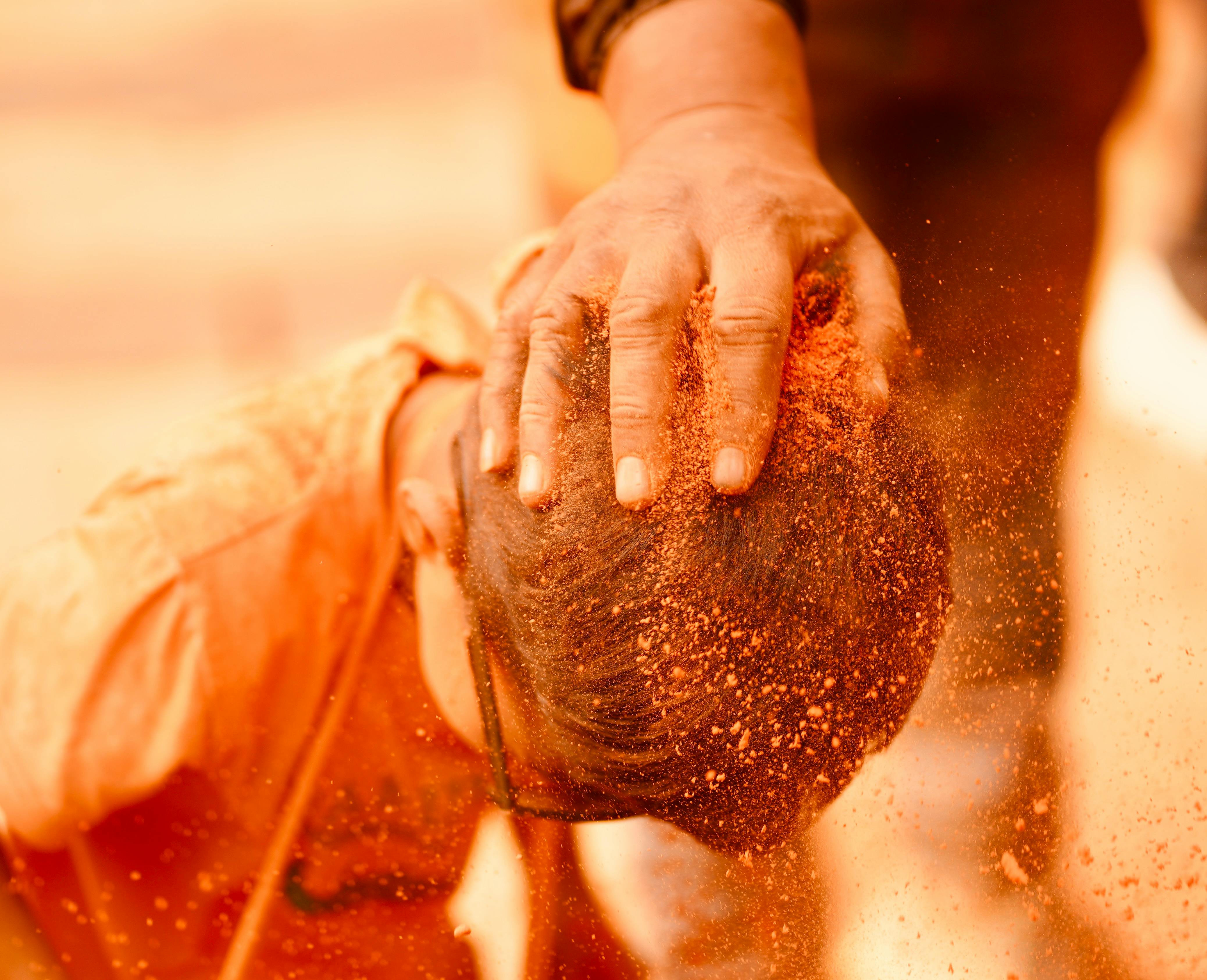 Celebrity News, Pop Culture &amp; Shopping Videos — Photo by Dinesh kandel on Pexels