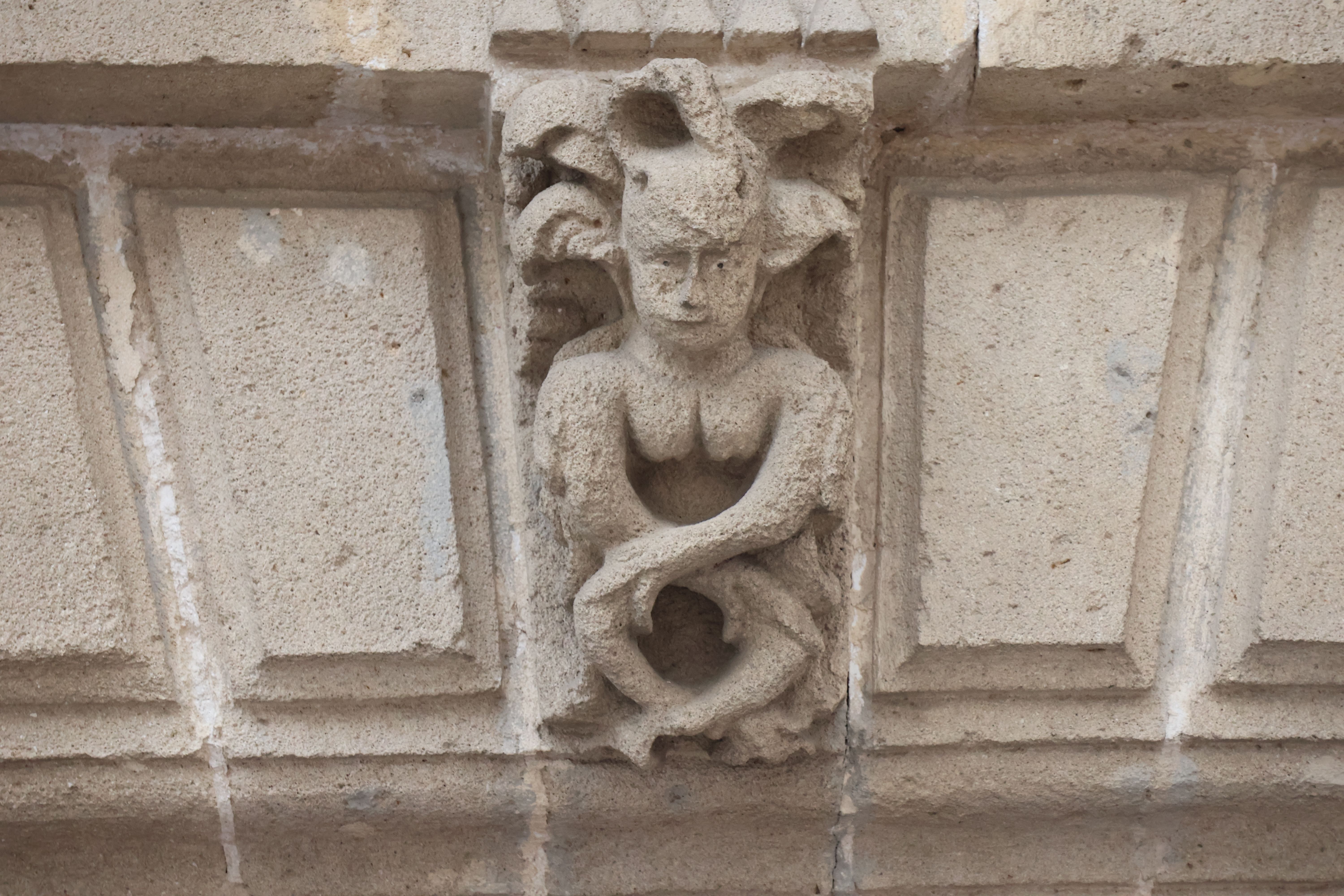 Architectural Stone Carving in El Puerto de Santa María · Free Stock Photo