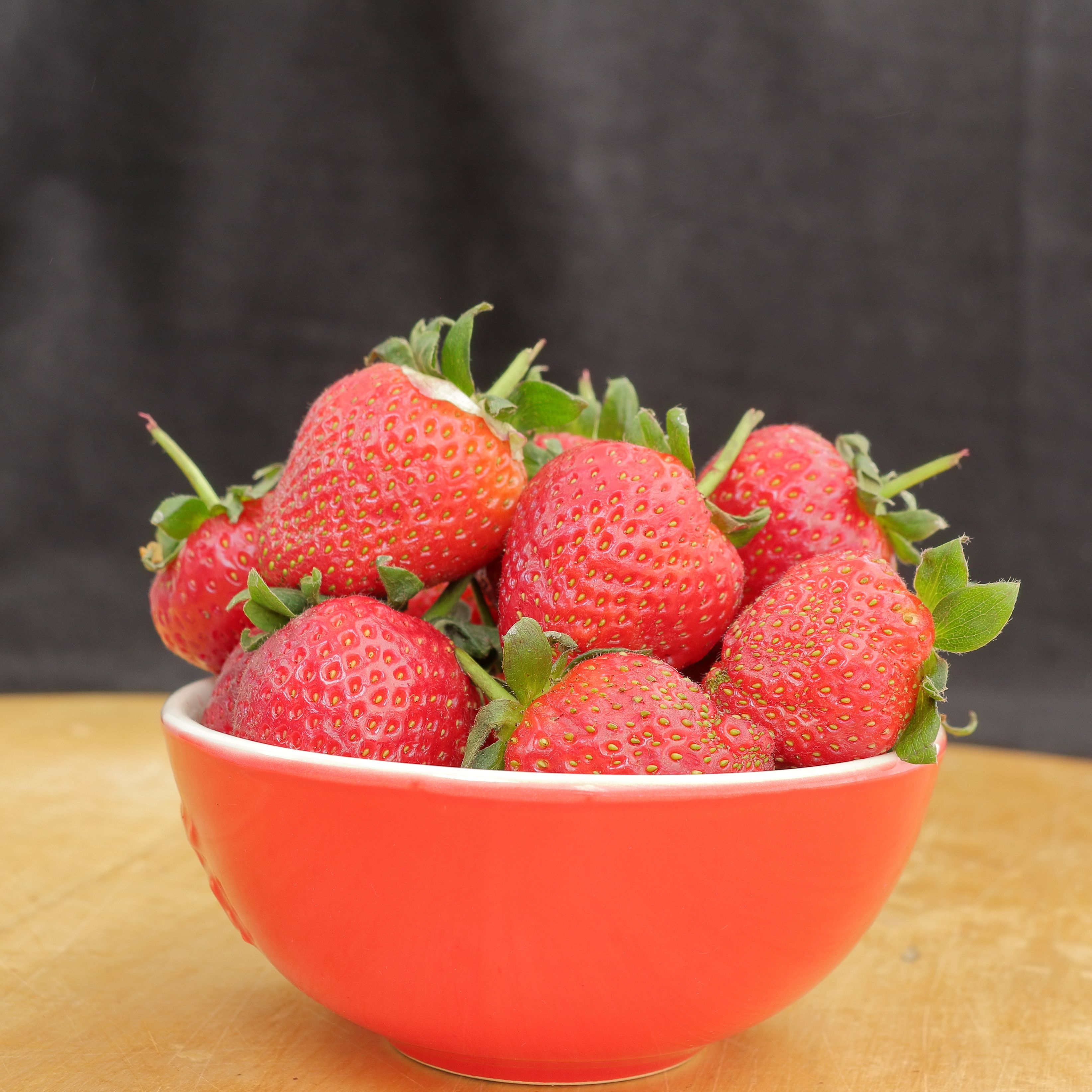 Fresh strawberries in a bowl, photo by Mustafa Akin on Pexels