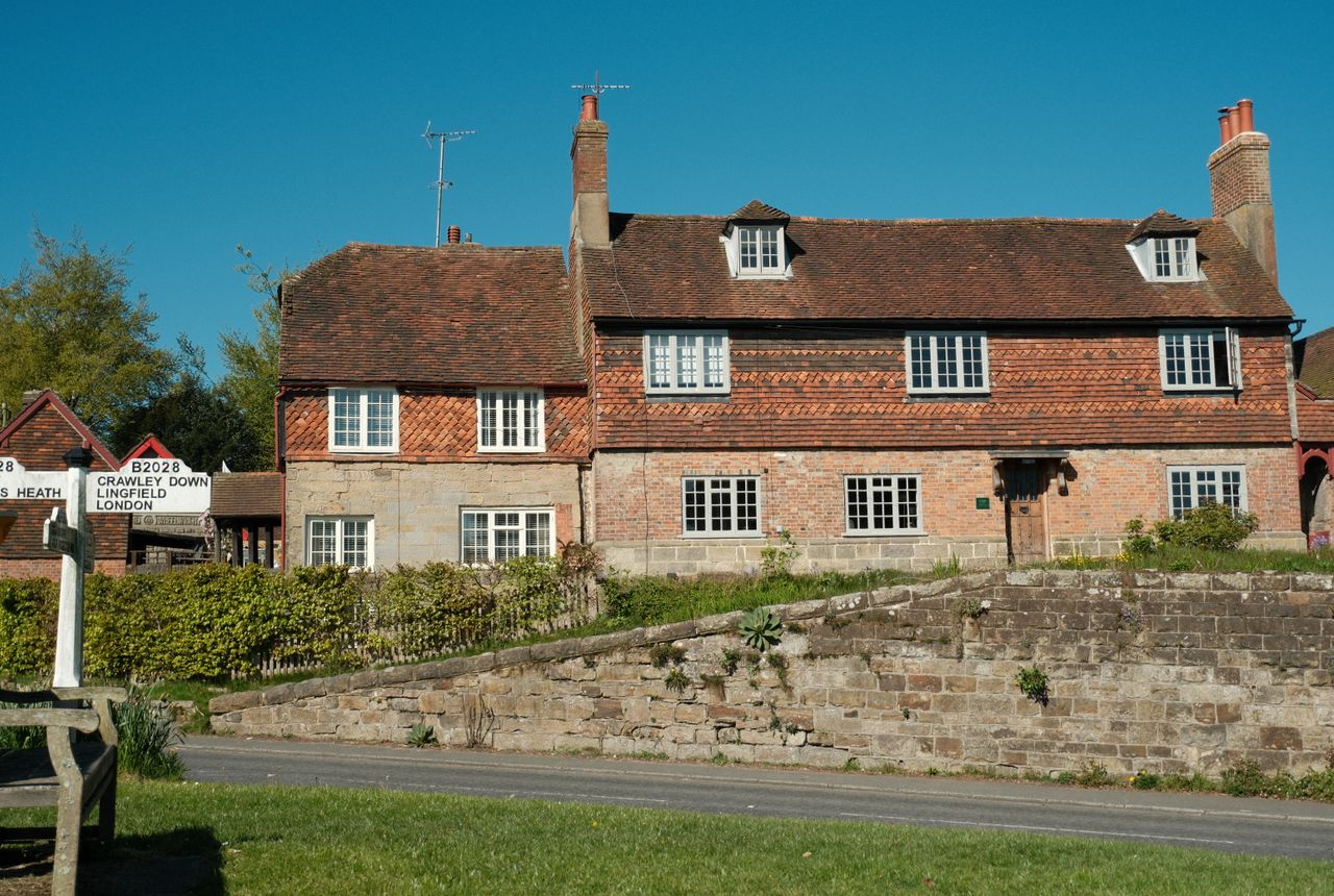 House removals Uxbridge — removals work in progress