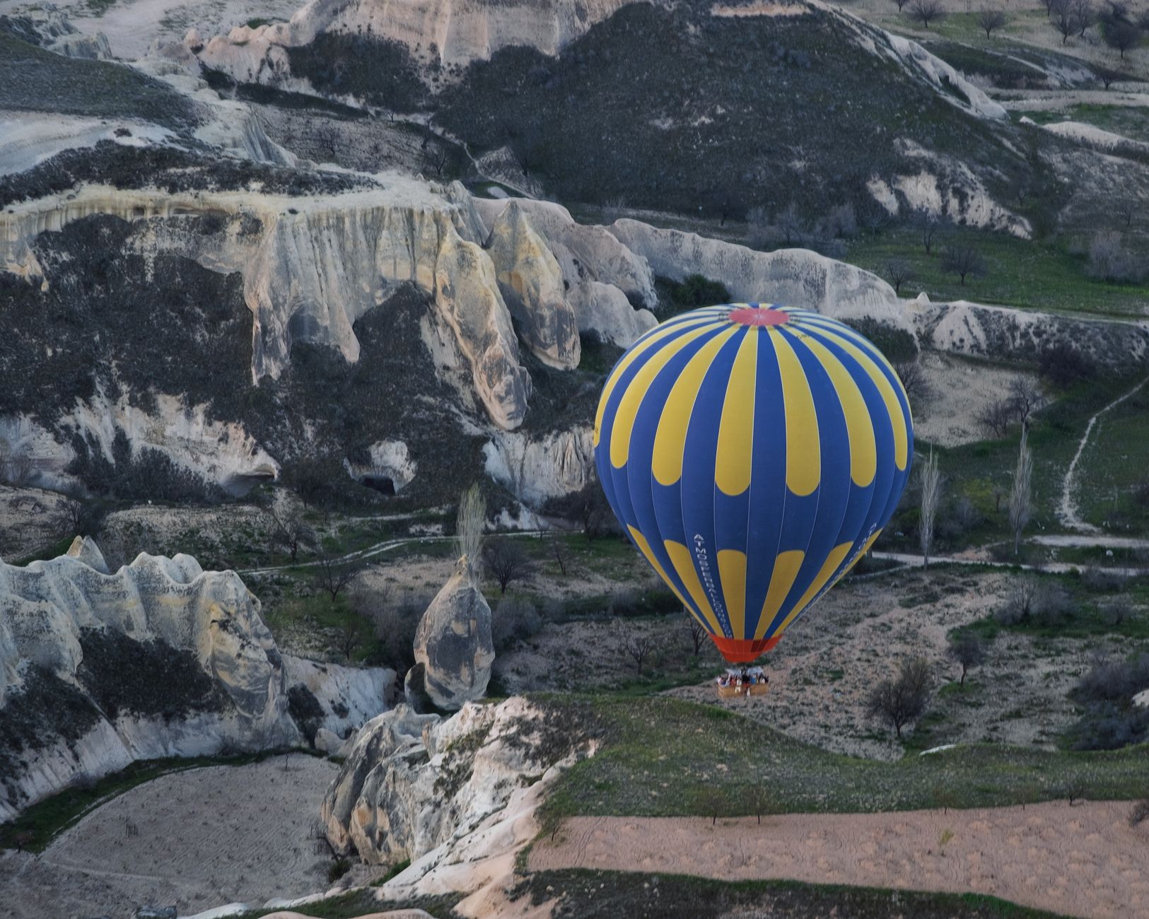 Cappadocia Hot Air Balloon Ride: The Ultimate Guide for 2026 1