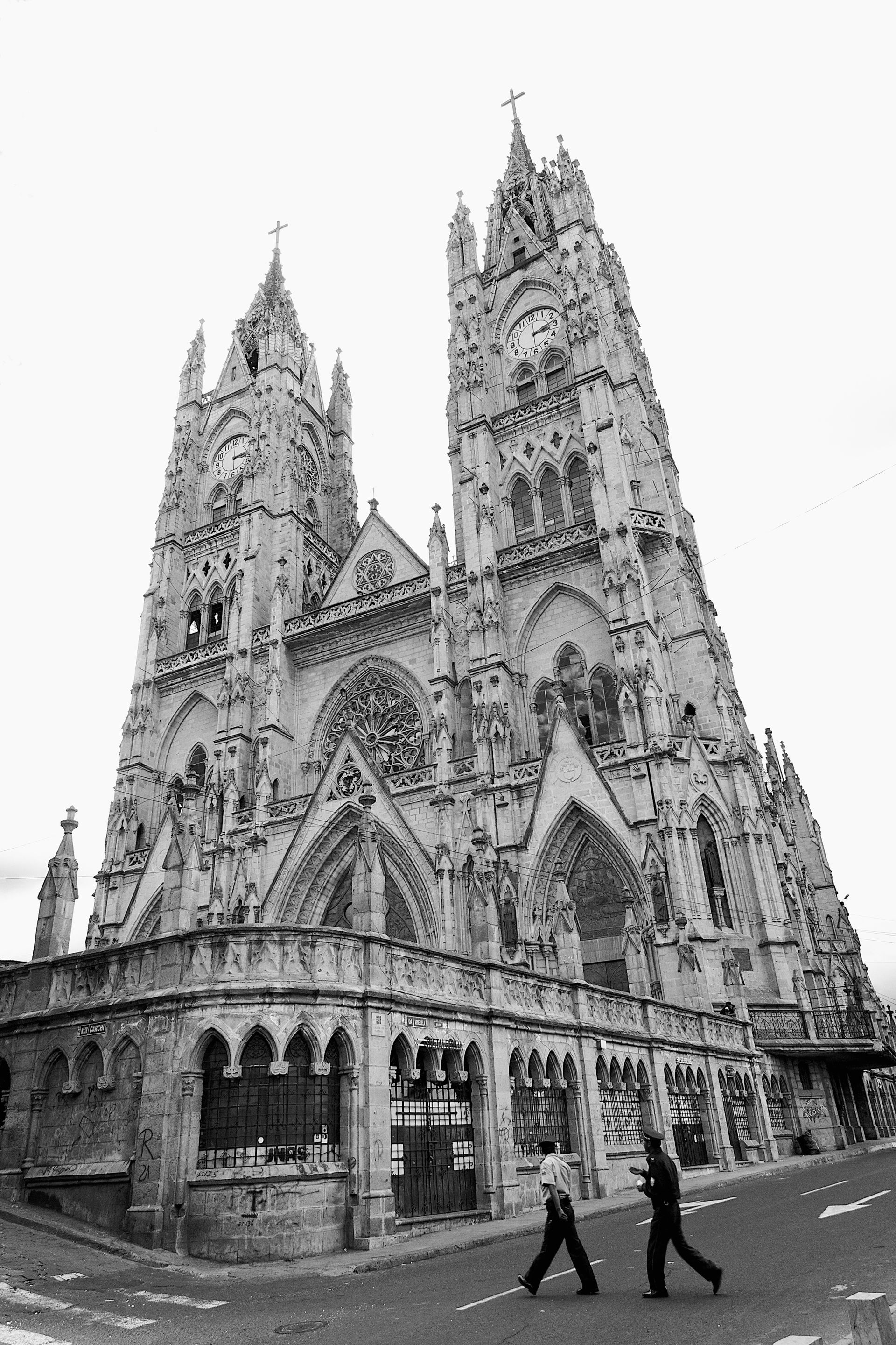 Basílica del Voto Nacional, Quito