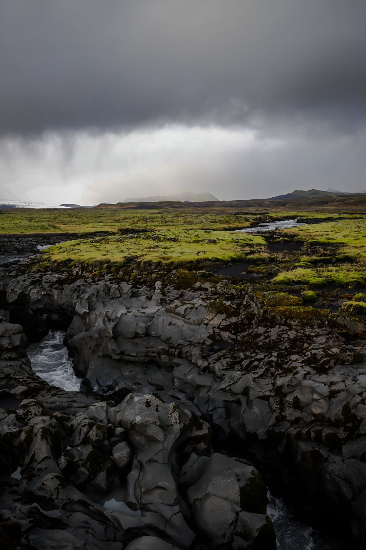 Dramatic Landscape of Island Geological Rift · Free Stock Photo