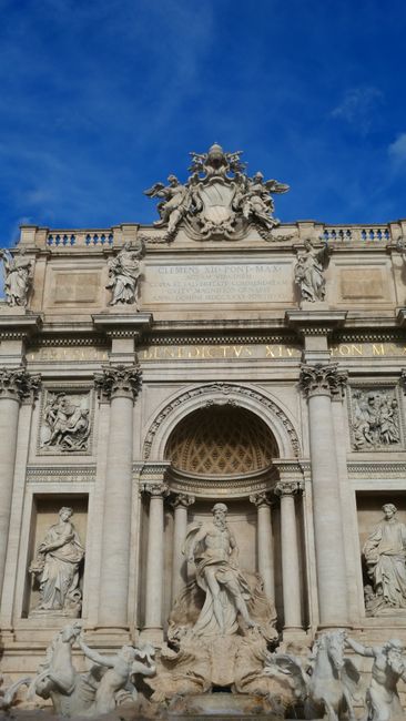 ¿Es real esto? Hotel con vistas a la Fontana de Trevi por solo 58€