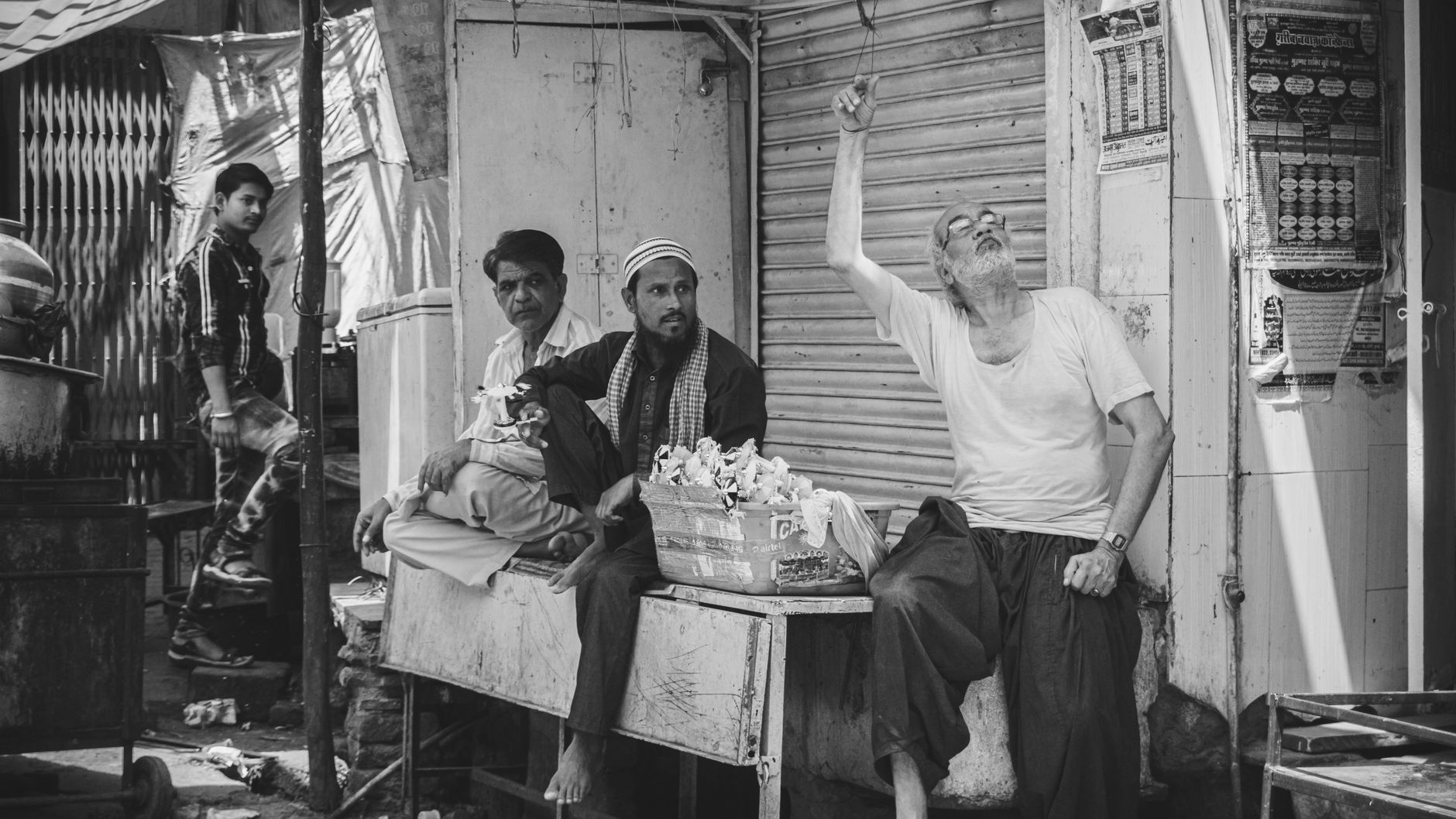 Agra travel and vehicle rental photo 1
