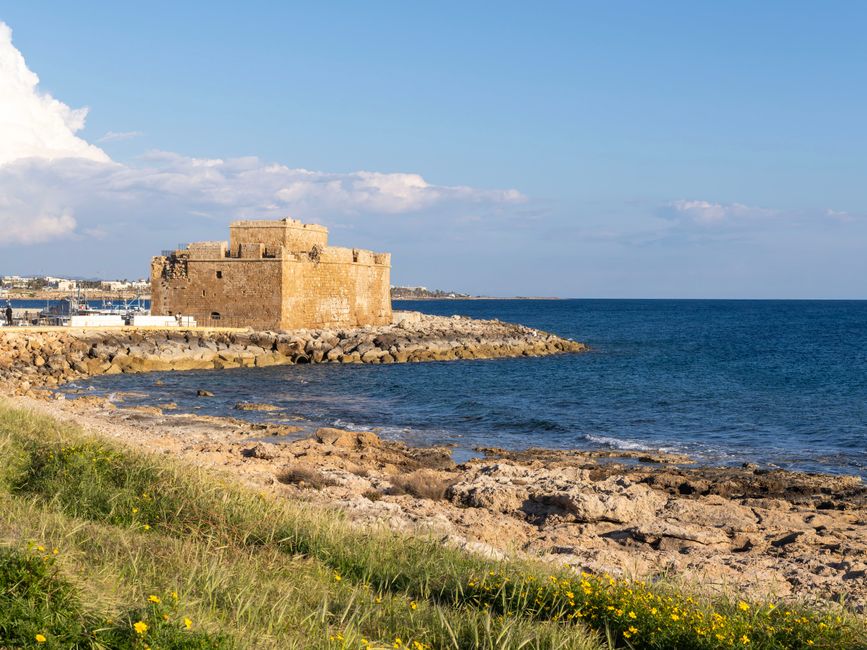 Avantages et Inconvenients de Vivre a Paphos en 2026