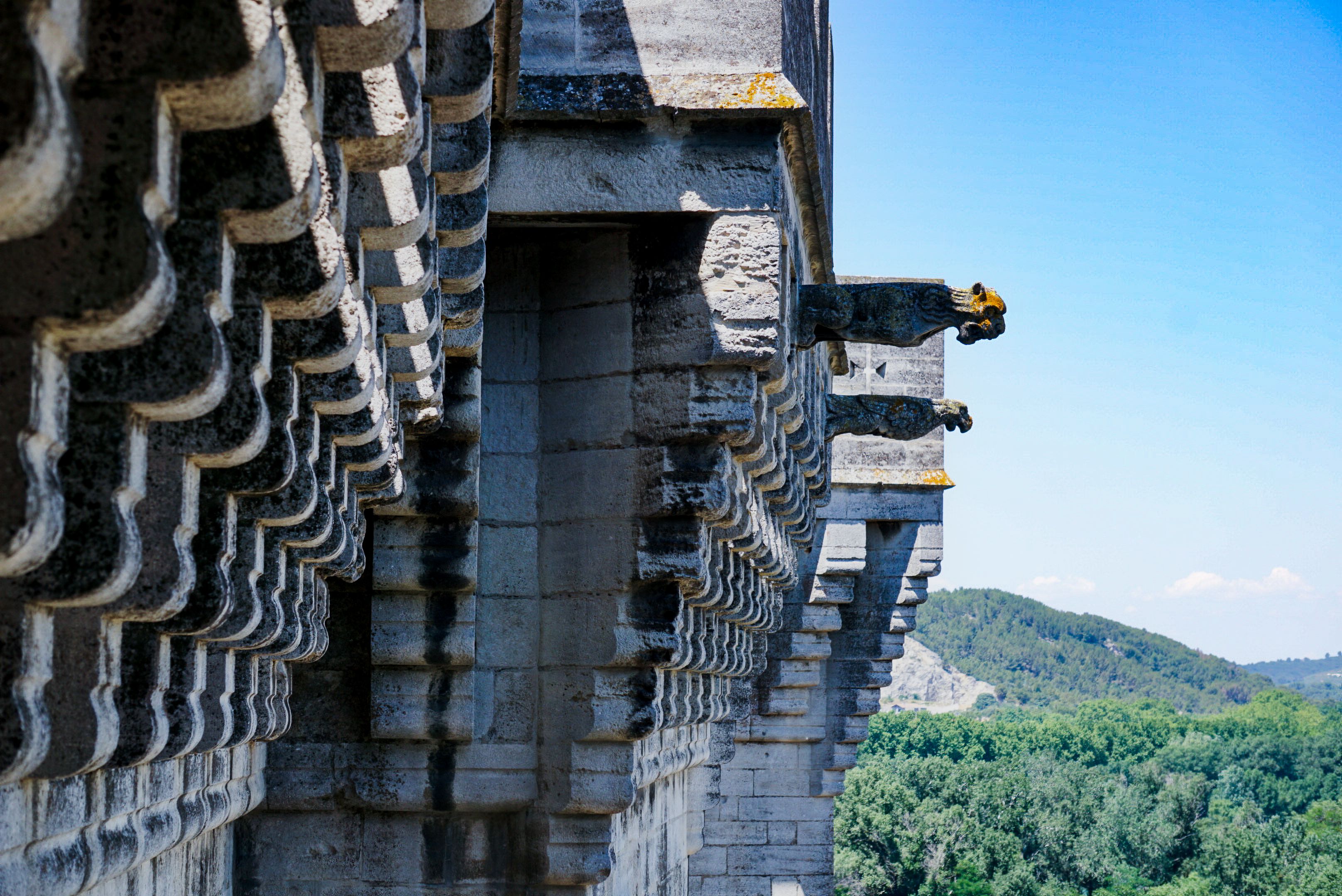 Randonnée gorges du Gardon Collias Pont du Gard itinéraire pédestre - illustration