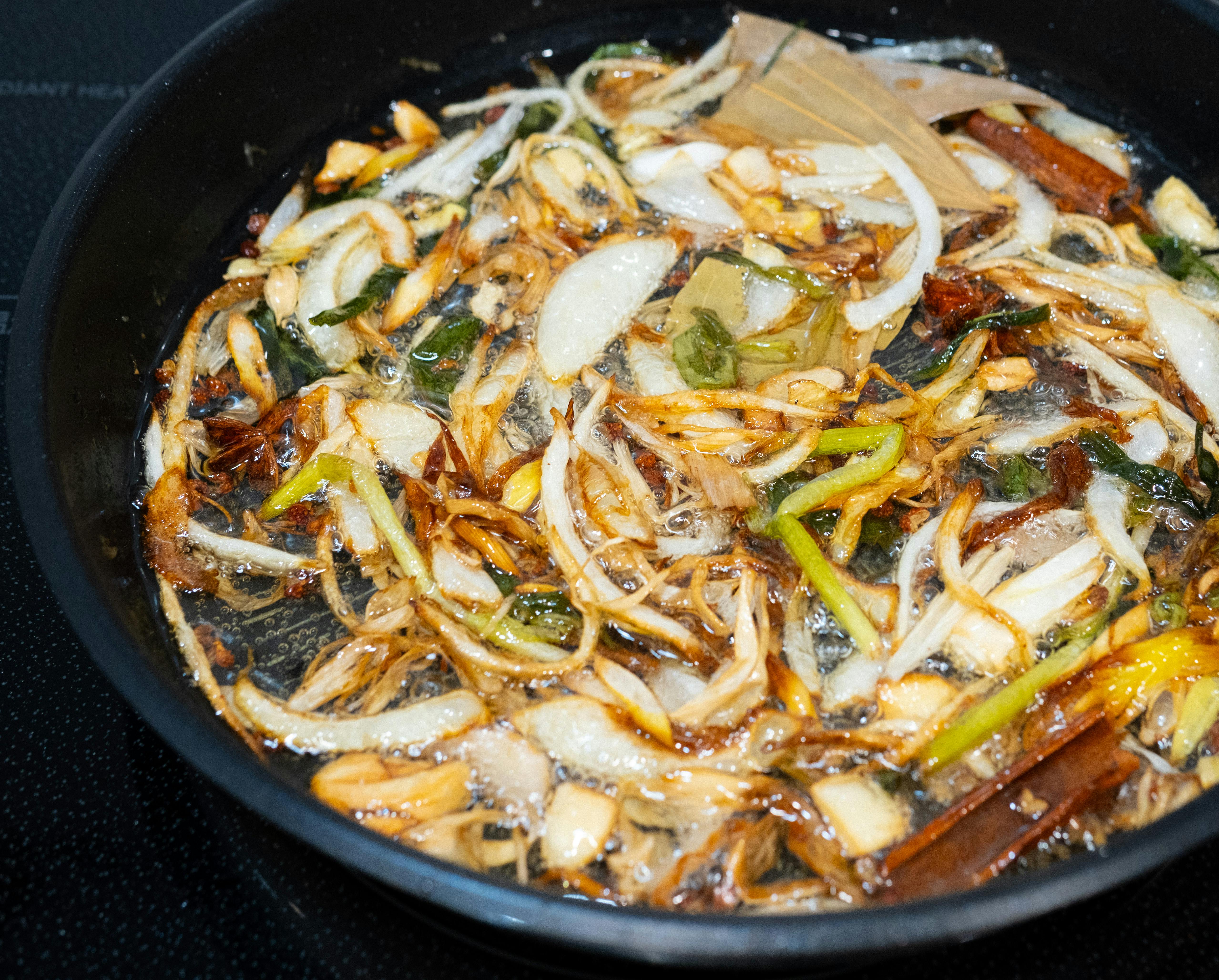 Don’t Stress About Cooking — You Can Leave It to the Pros With Our Favorite Meal Delivery Services — Photo by Gu Ko on Pexels