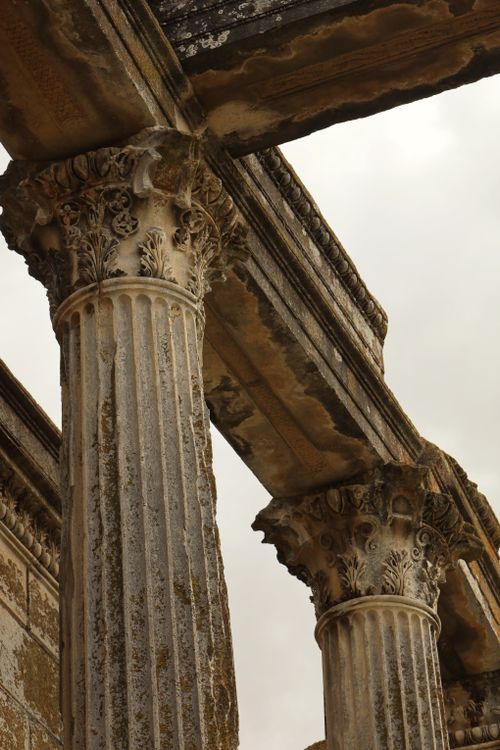 Aicent Rome Collums Ancient Stone Columns of Roman Ruins · Free Stock Photo
