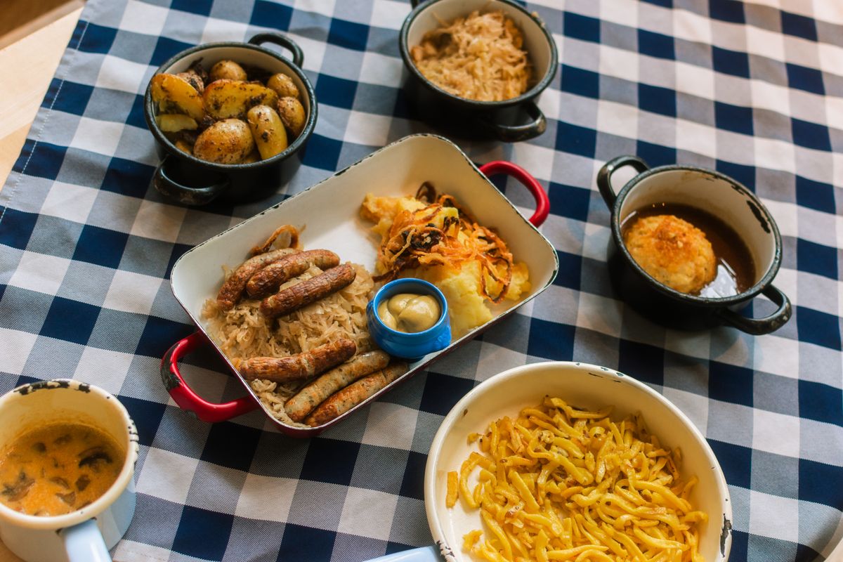 4 Rezepte für warme Abendessen — Anrichten