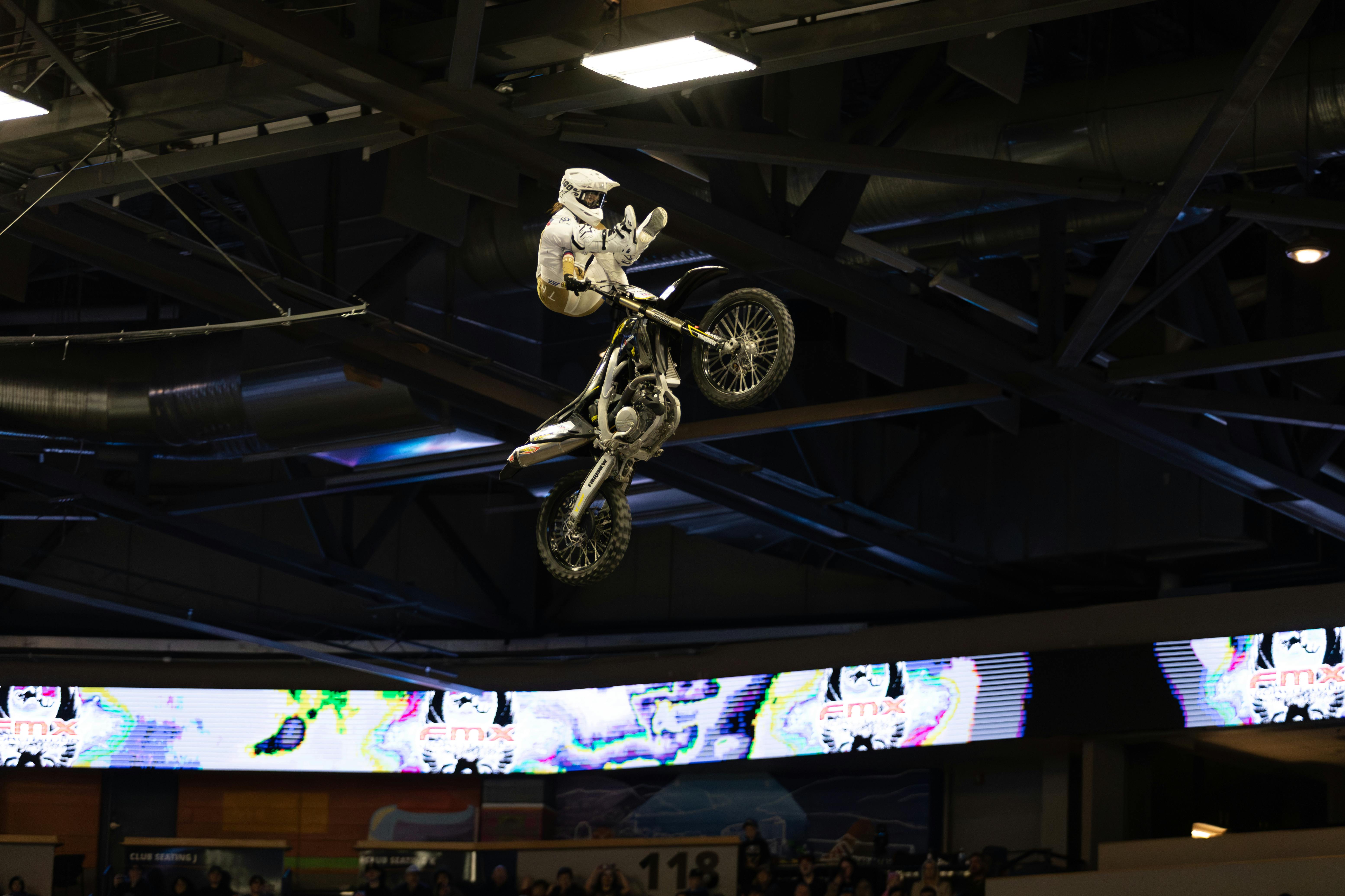 outdoor adventure show outdoor great adventure — Photo by Jonathan Cooper on Pexels