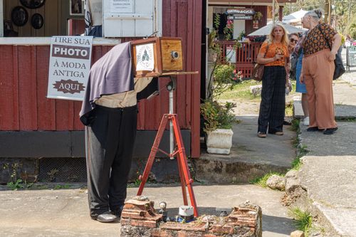 Free A photographer using an antique camera setup in Paranapiacaba, São Paulo, Brazil. Stock Photo
