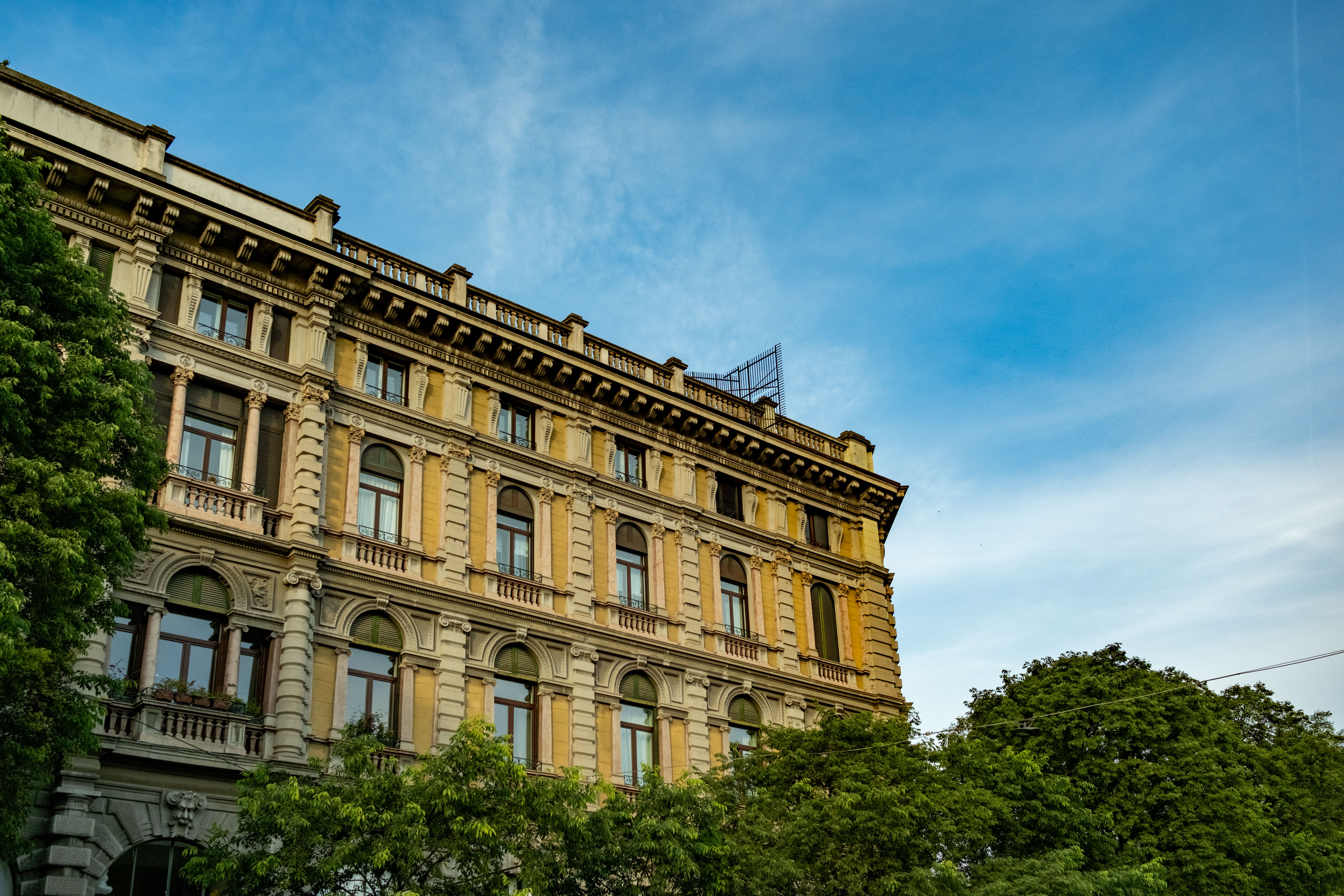 Copom sinaliza fim do ciclo de aperto: o que esperar com a Selic em 14%
