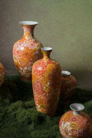 Porcelain form close-up — photo by Gốm sứ Cương Duyên on Pexels