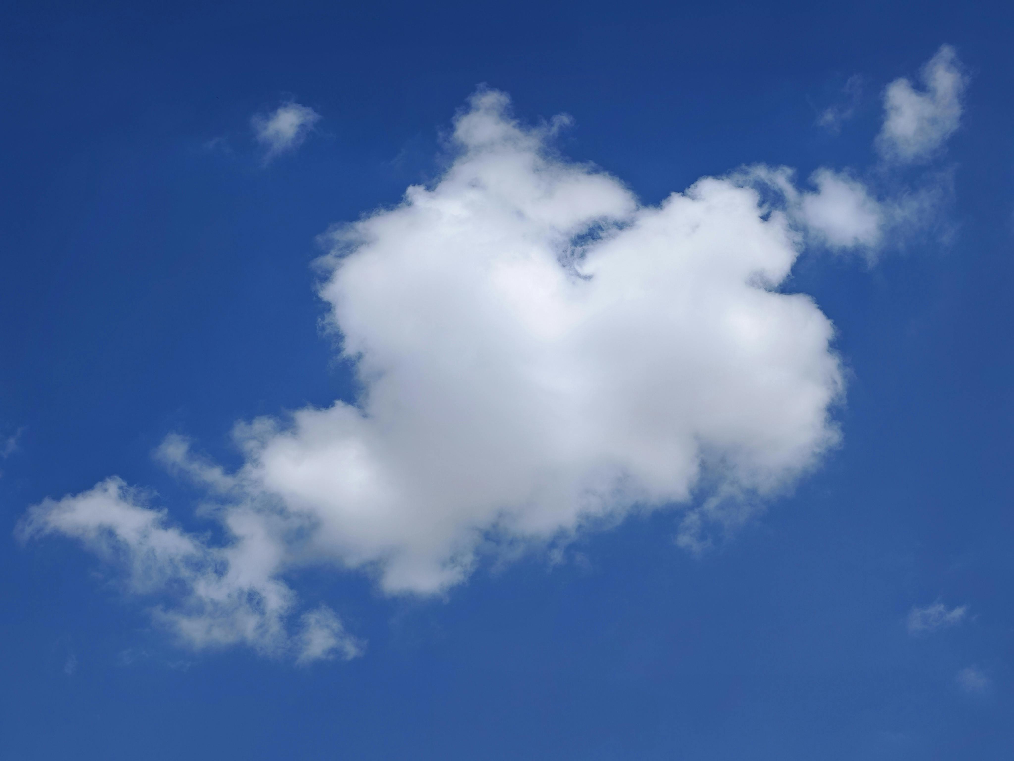 Shai-hulud 2.0 Campaign Targets Cloud and Developer Ecosystems — Photo by Mahmoud Zakariya on Pexels