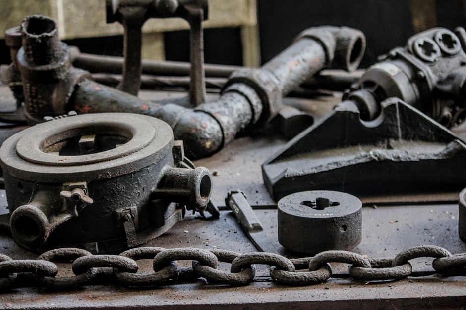 Manufacturing Email Marketing Toolkit Essentials