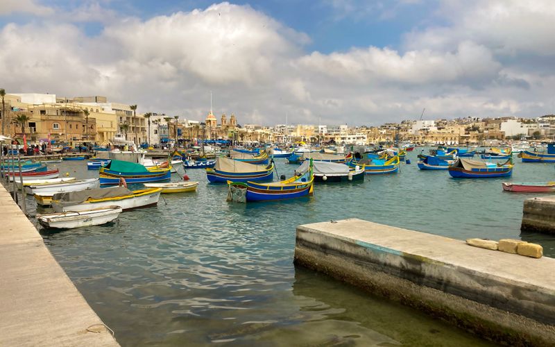 The Sunday Fish Market