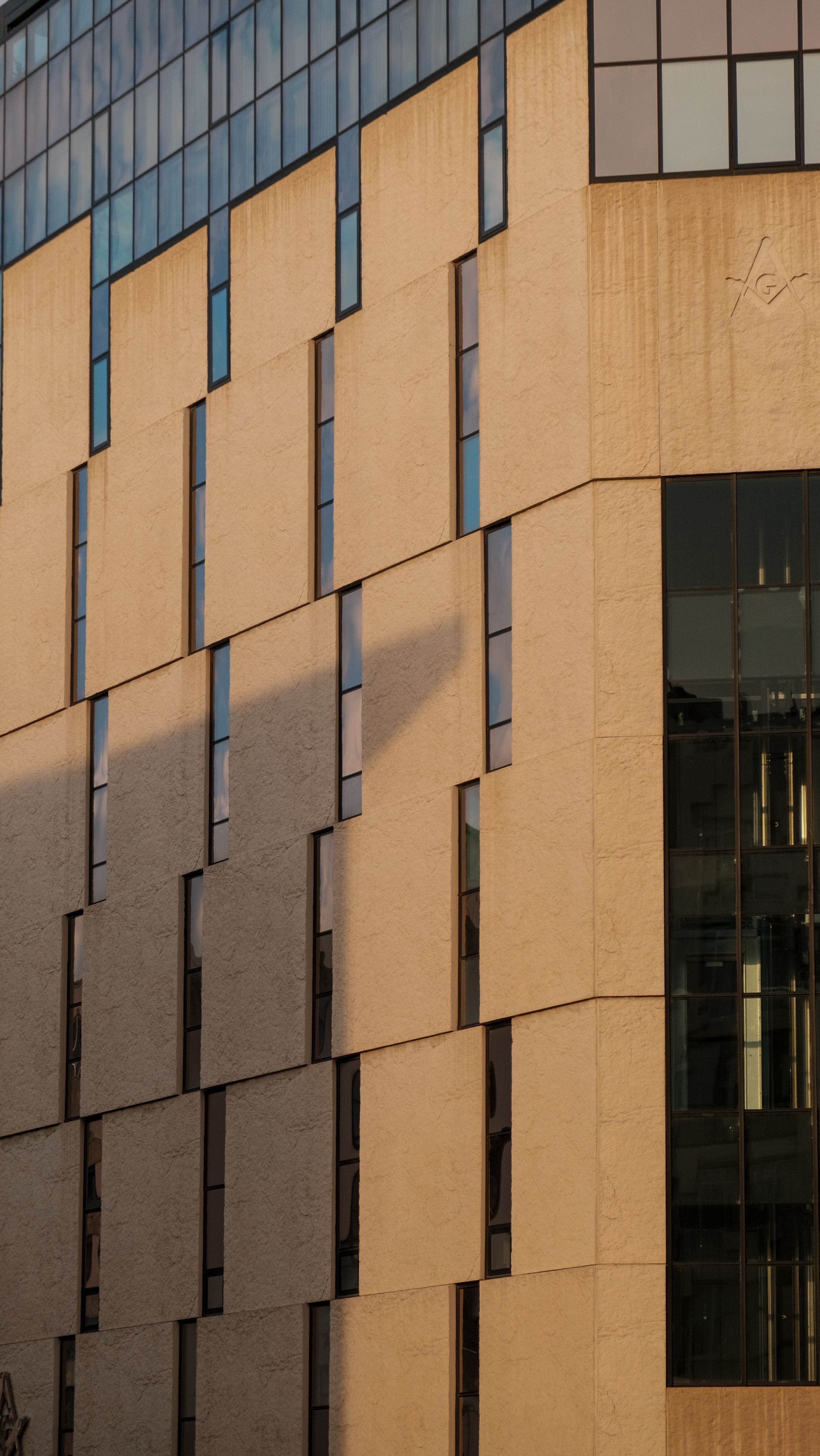 Modern Architectural Building with Glass Windows · Free Stock Photo