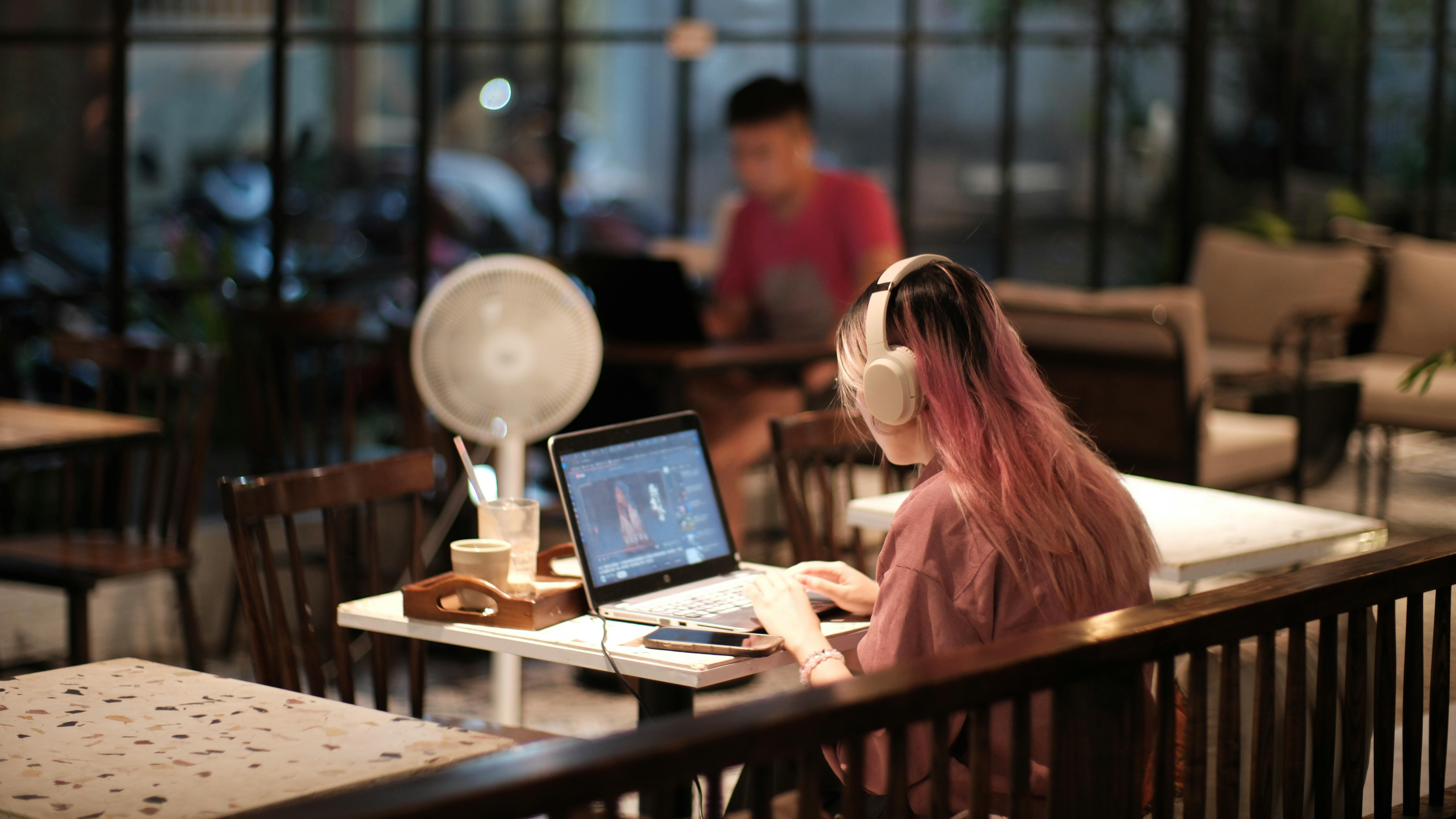 I Tried 10 Best Video Editing Software: My Honest Review — Photo by TBD Tuyên on Pexels