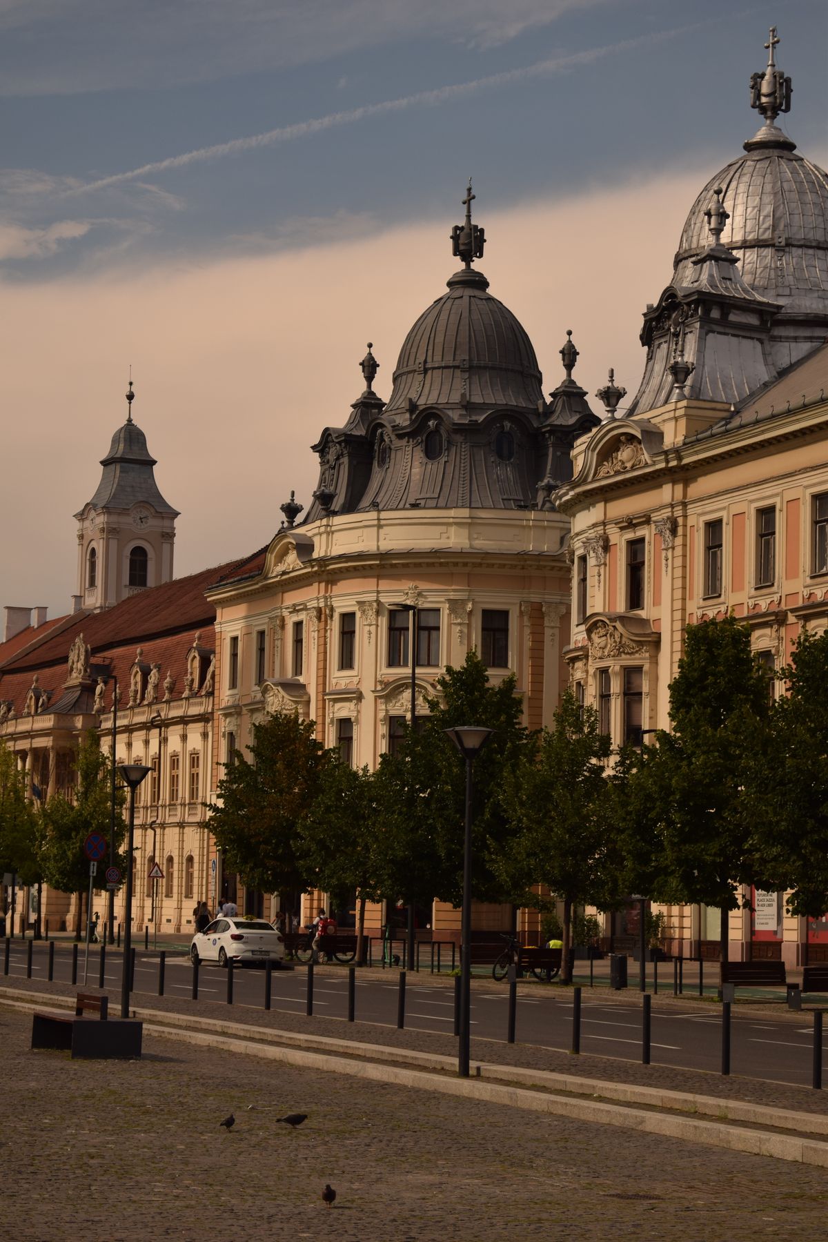 Cluj-Napoca - clădiri istorice cu arhitectură europeană în centru