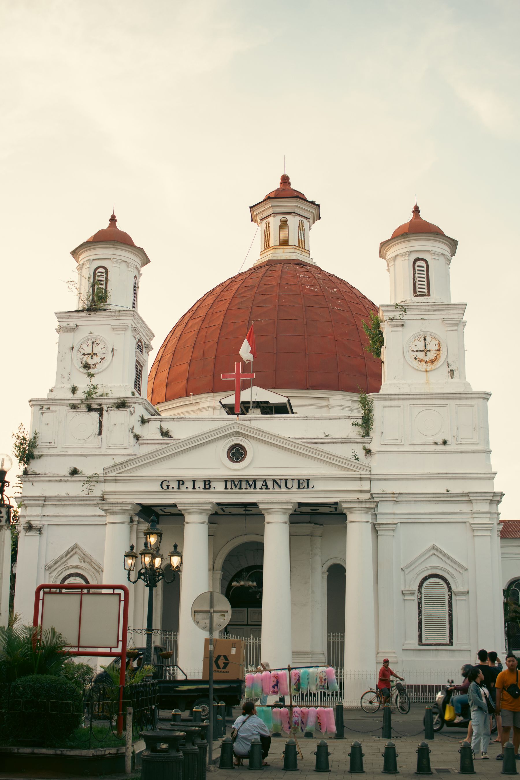 Gereja Blenduk saat senja