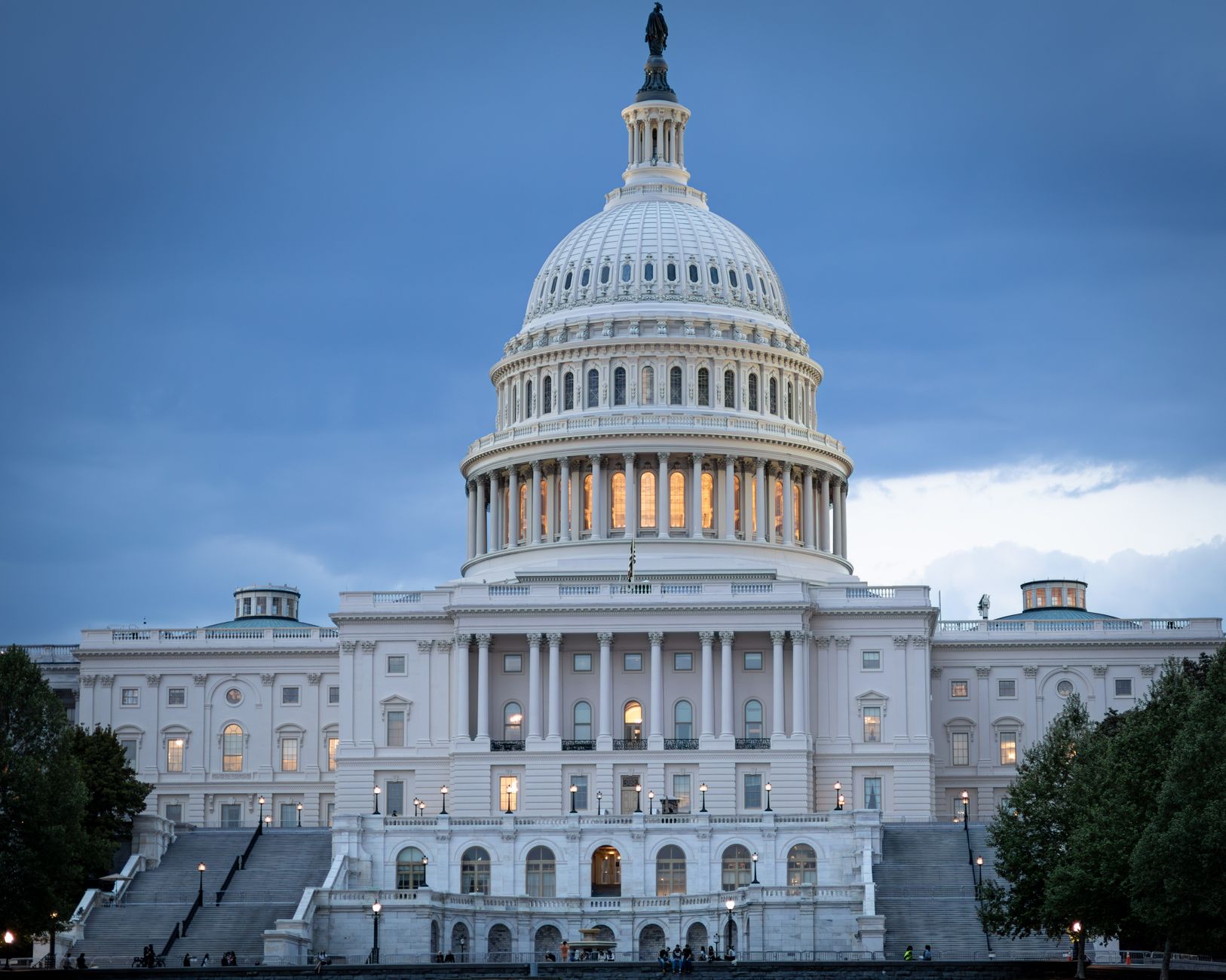 Massie: Republicans need to ‘wake up’ to avoid ‘absolute shellacking’ in midterms
