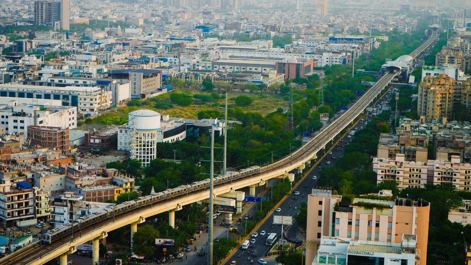 Afcons Infrastructure Q4 Loss Triggers 9% Share Slide – What Investors Should Do