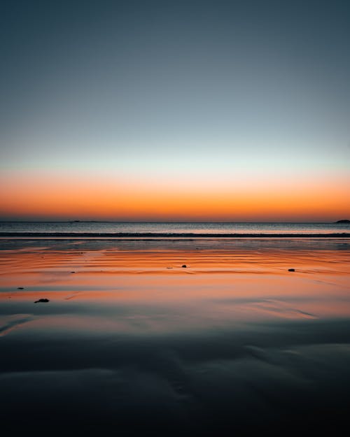 Foto profissional grátis de beira-mar, entardecer, estado de espírito