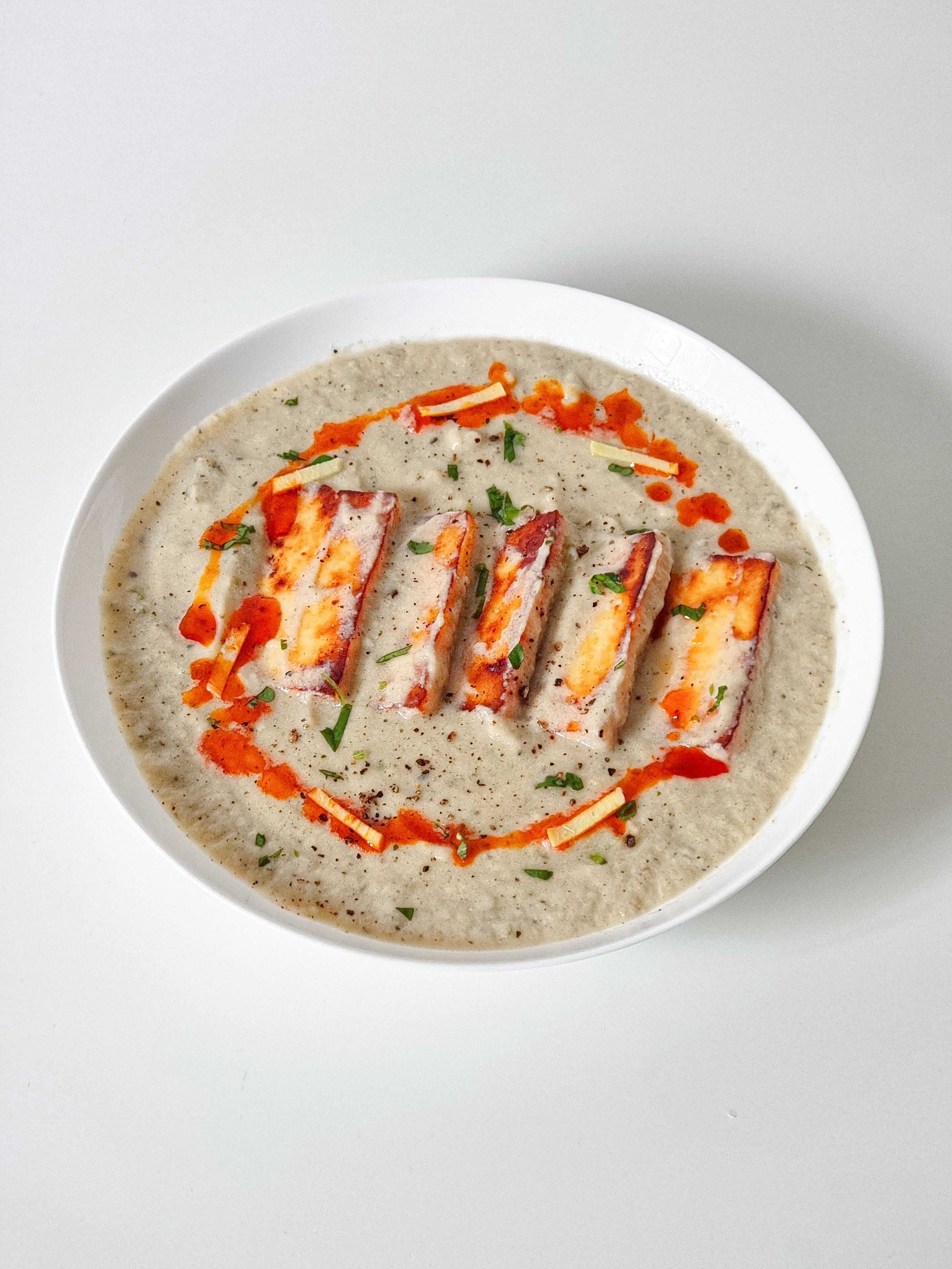 Afghani Paneer (White Gravy)