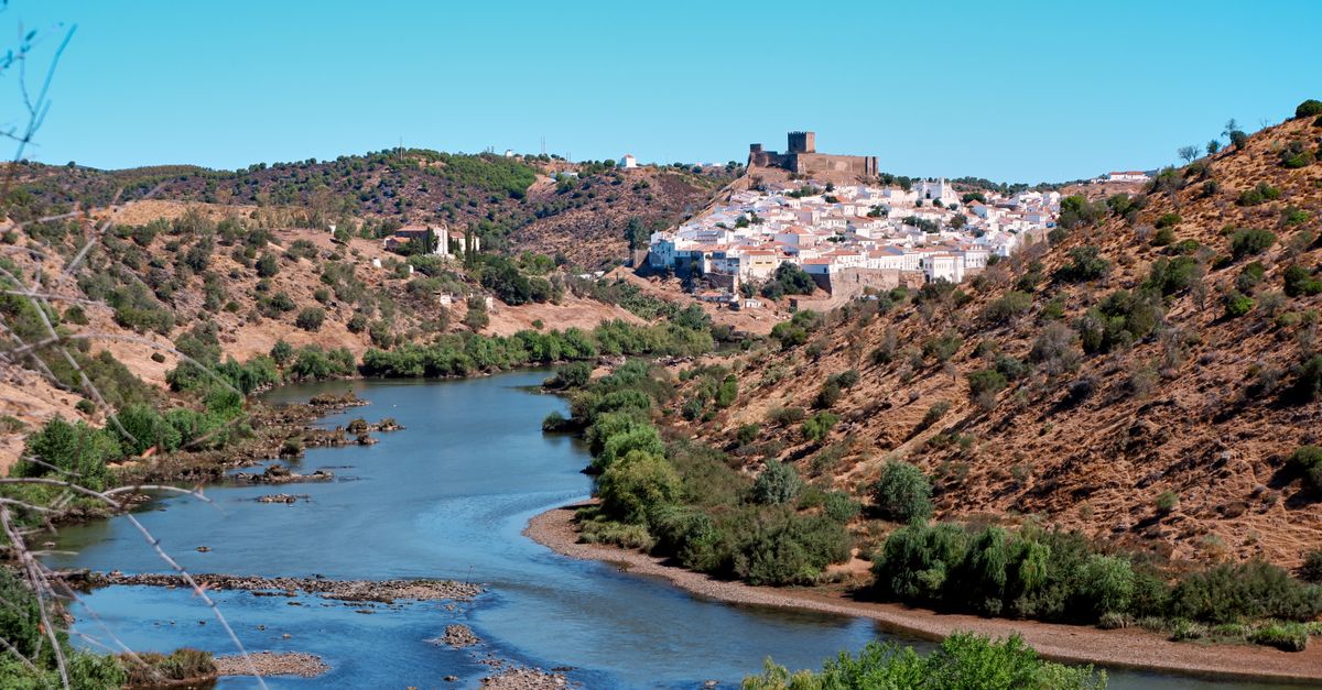 Comparison - Portugal vs Spain: Which Is the Better Retirement Destination? — A Local's Perspective