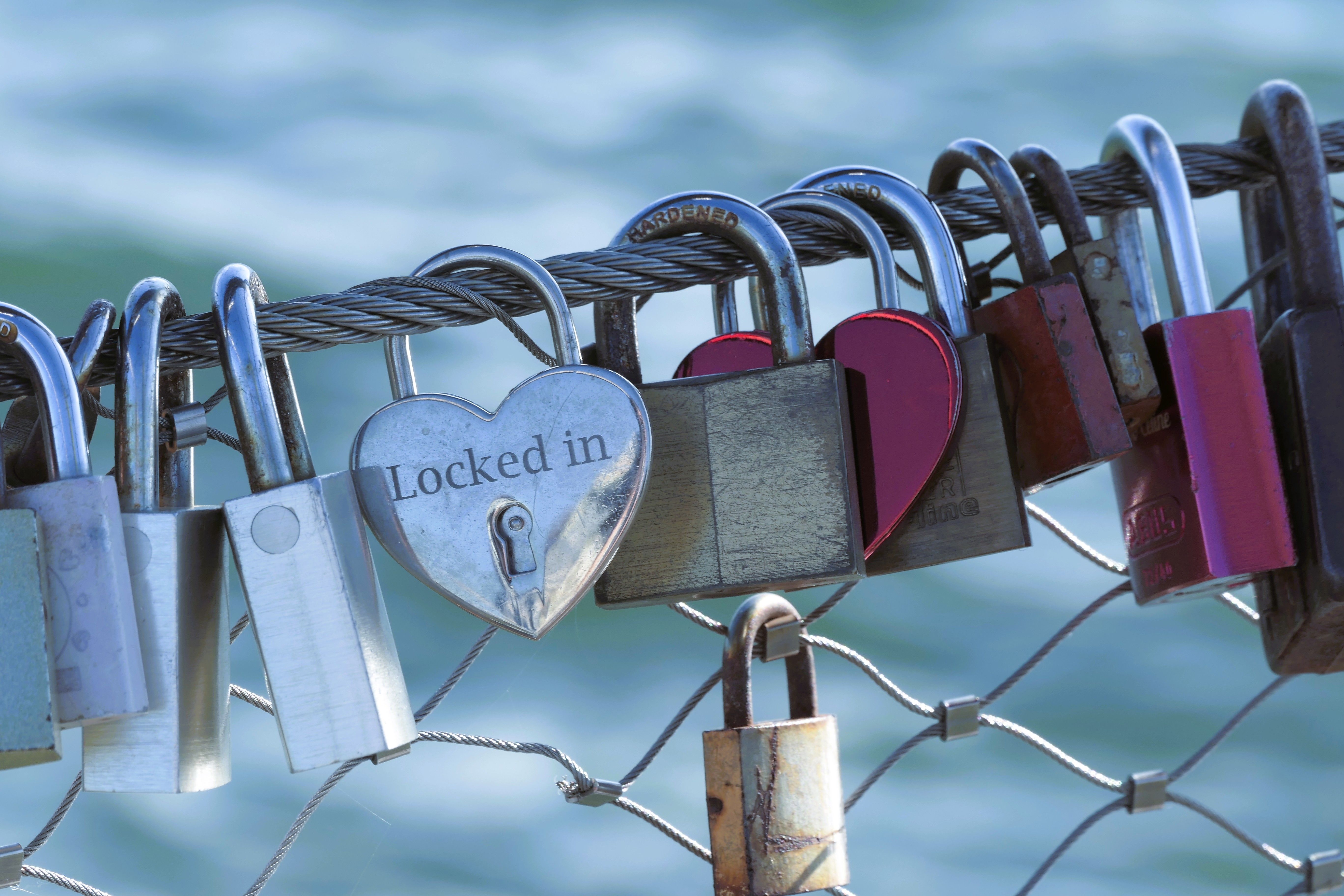 ‘Lock it in!’: Mortgage rates climb to 6.5% amid global volatility — Photo by Michaela St on Pexels