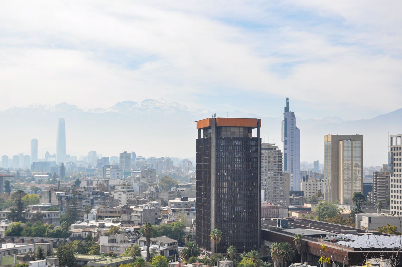 Santiago de Chile con la cordillera de los Andes