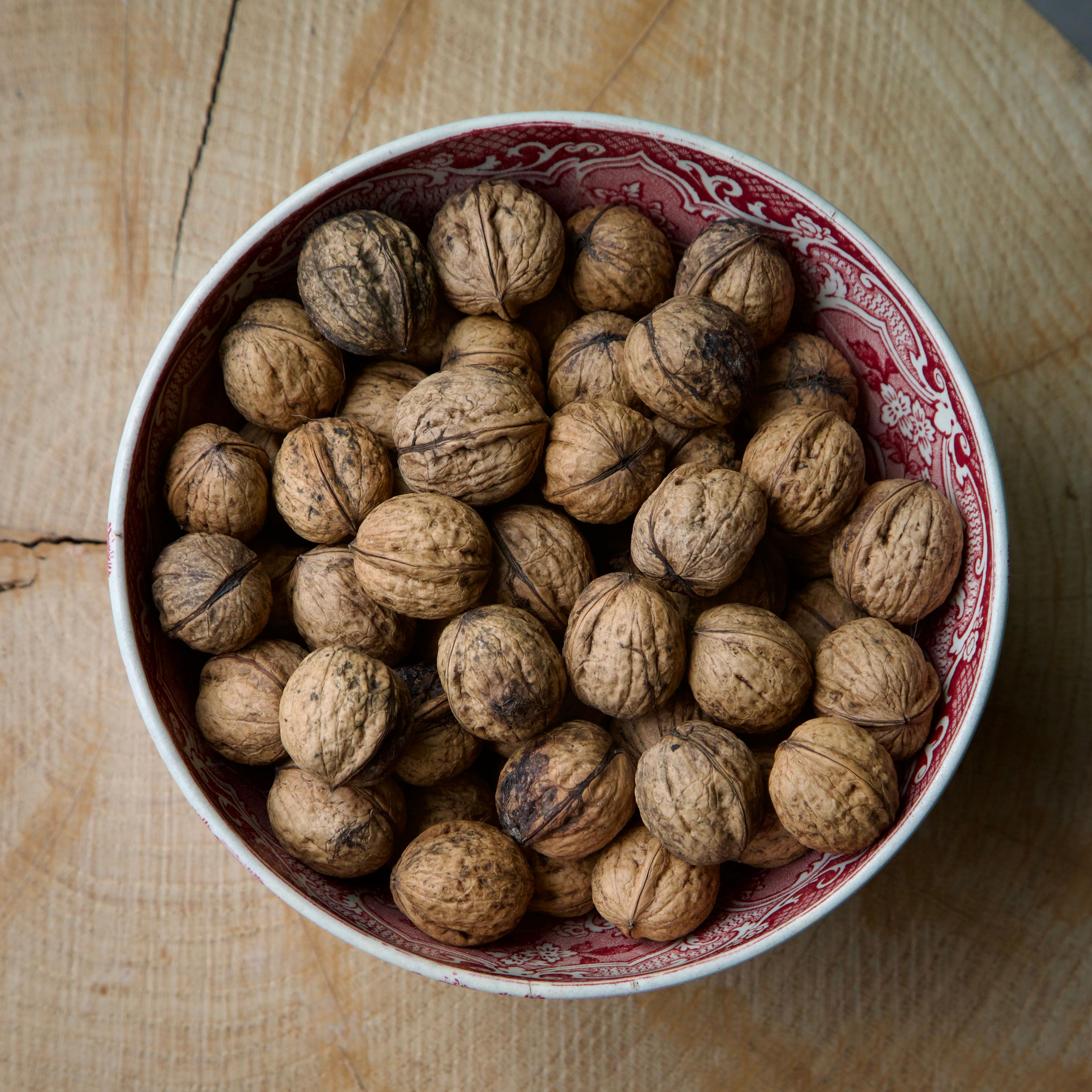 مغز گردو تویسرکان
