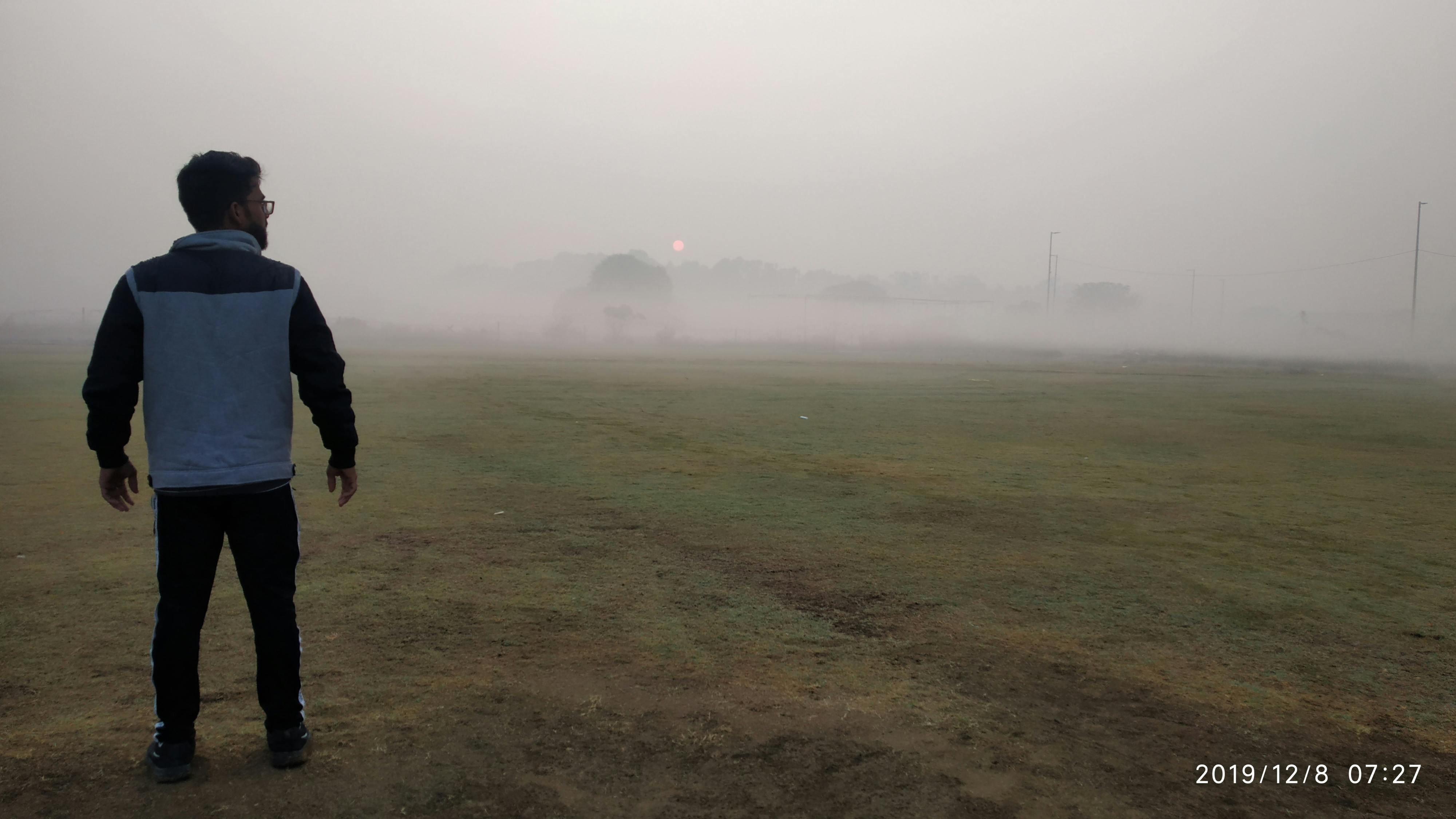 Cathédrale Duomo de Milan au coucher du soleil