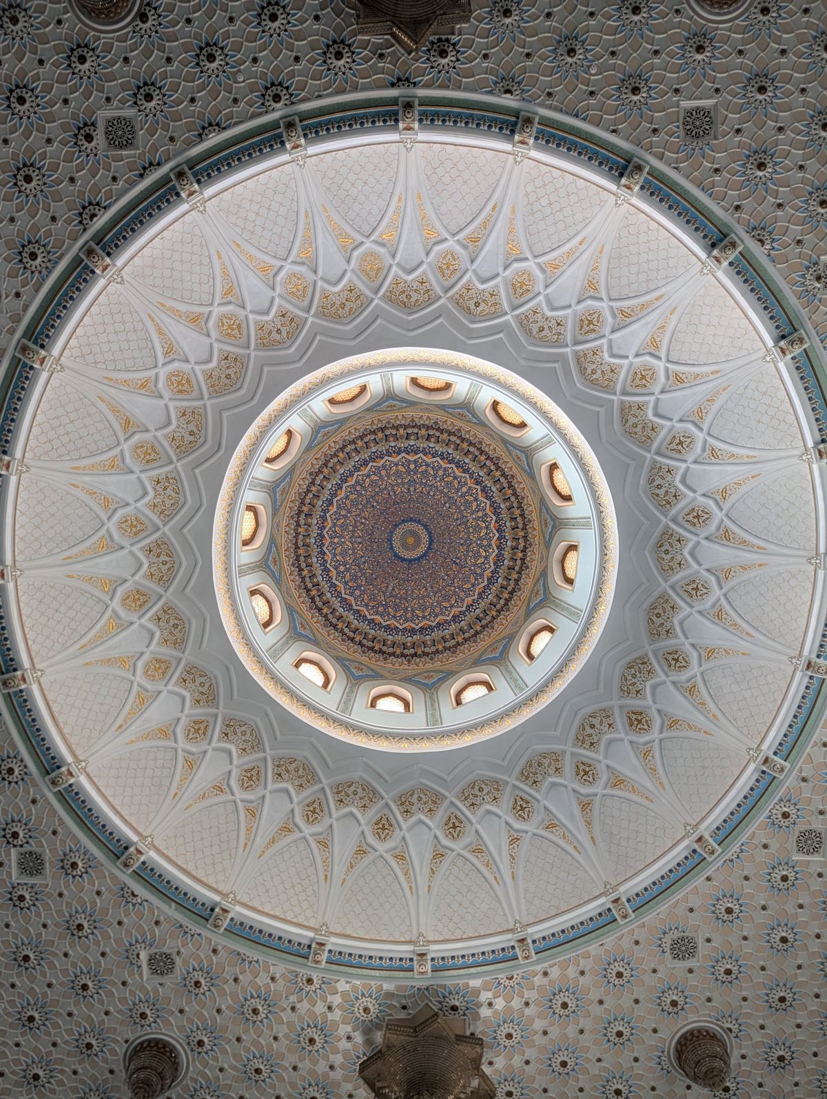 Intricate Dome Ceiling with Islamic Patterns · Free Stock Photo