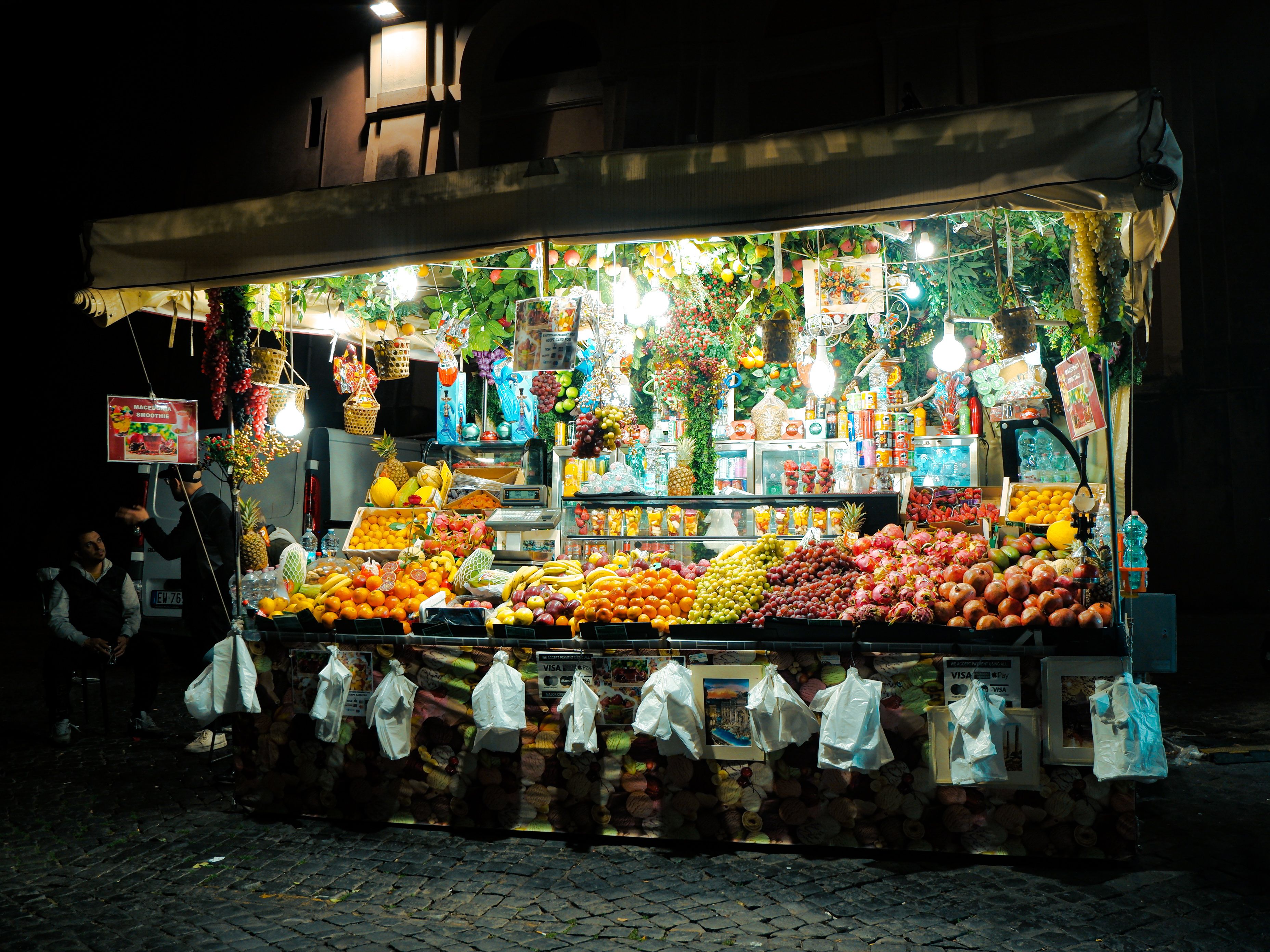 How to Evaluate Fruit and Berry Nicotine Pouch Flavours for Your Wholesale Assortment